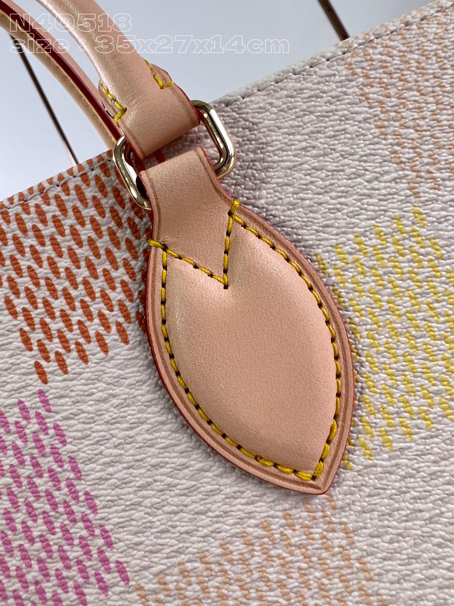 l**is V*t*n onthego mm tote