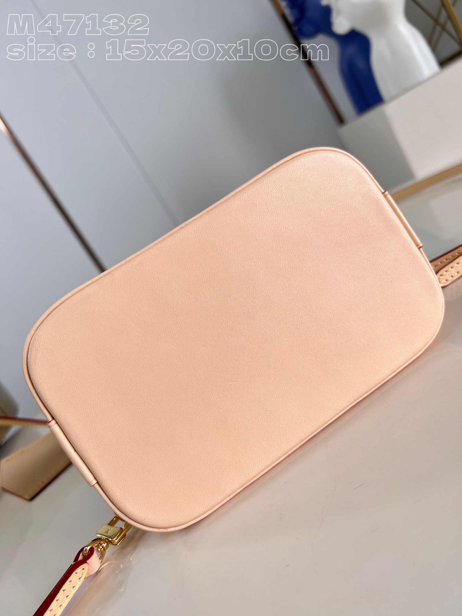 l**is V*t*n alma backpack