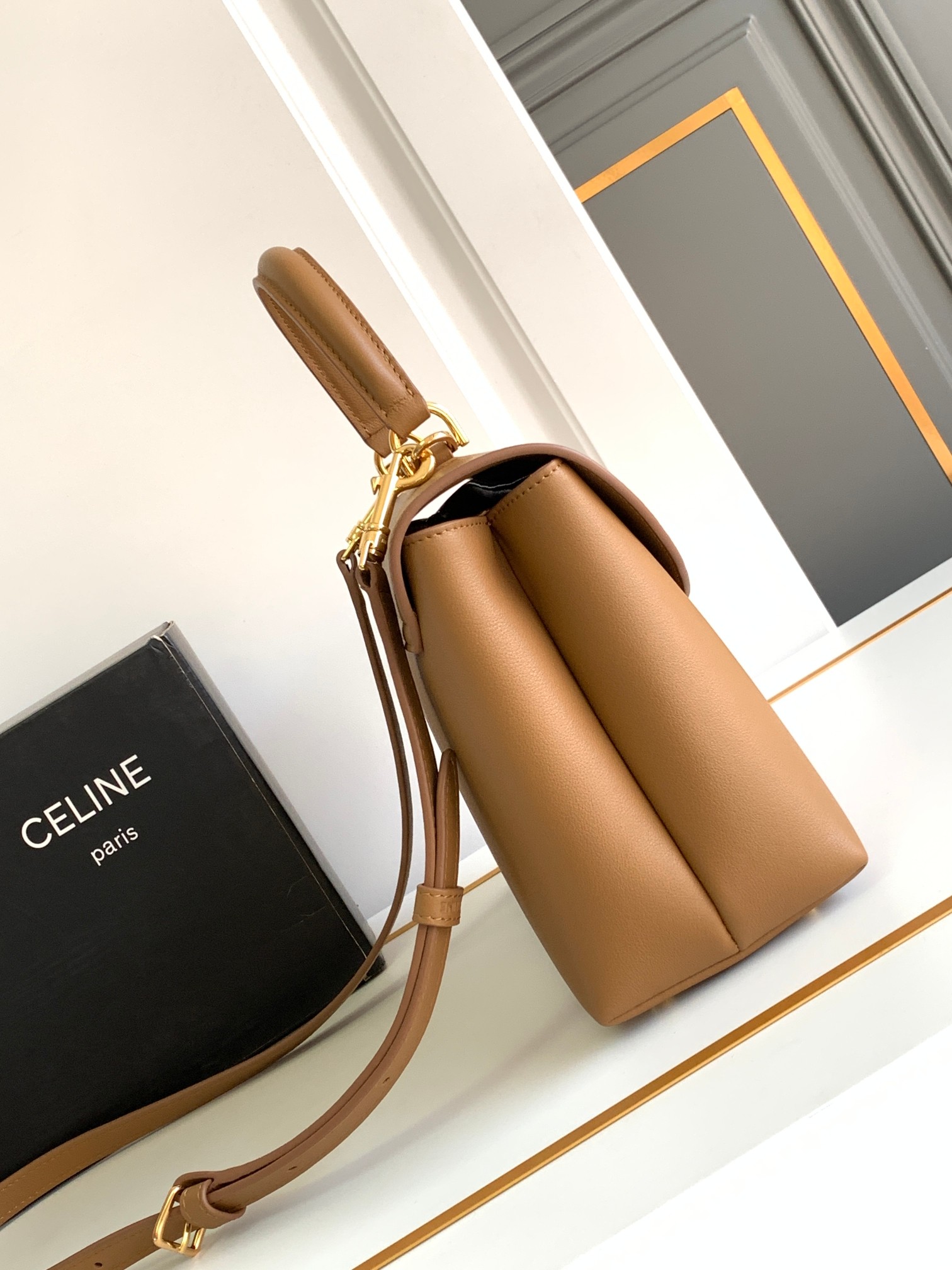Ce**e medium nino bag