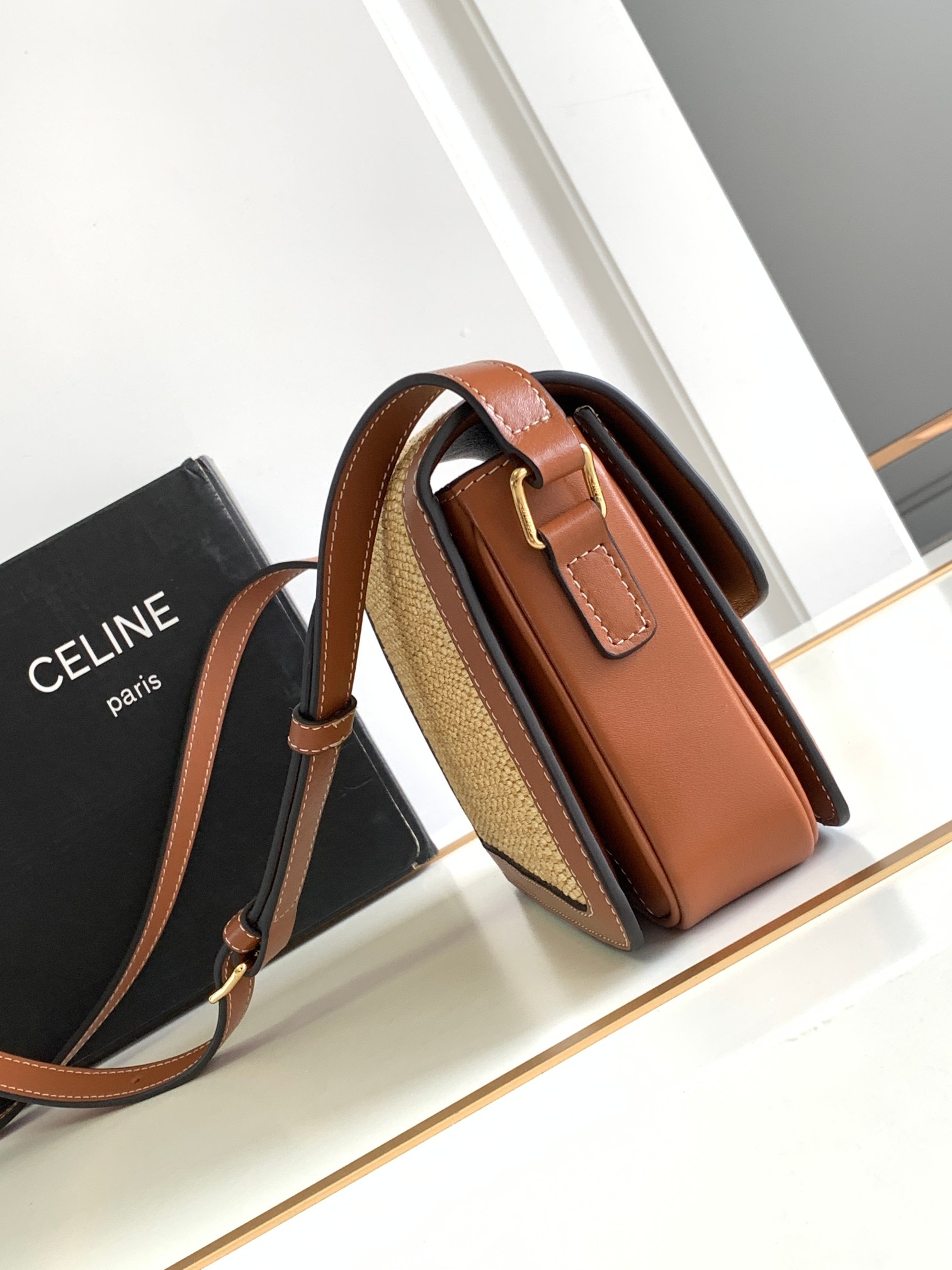 Ce**e teen triomphe bag
