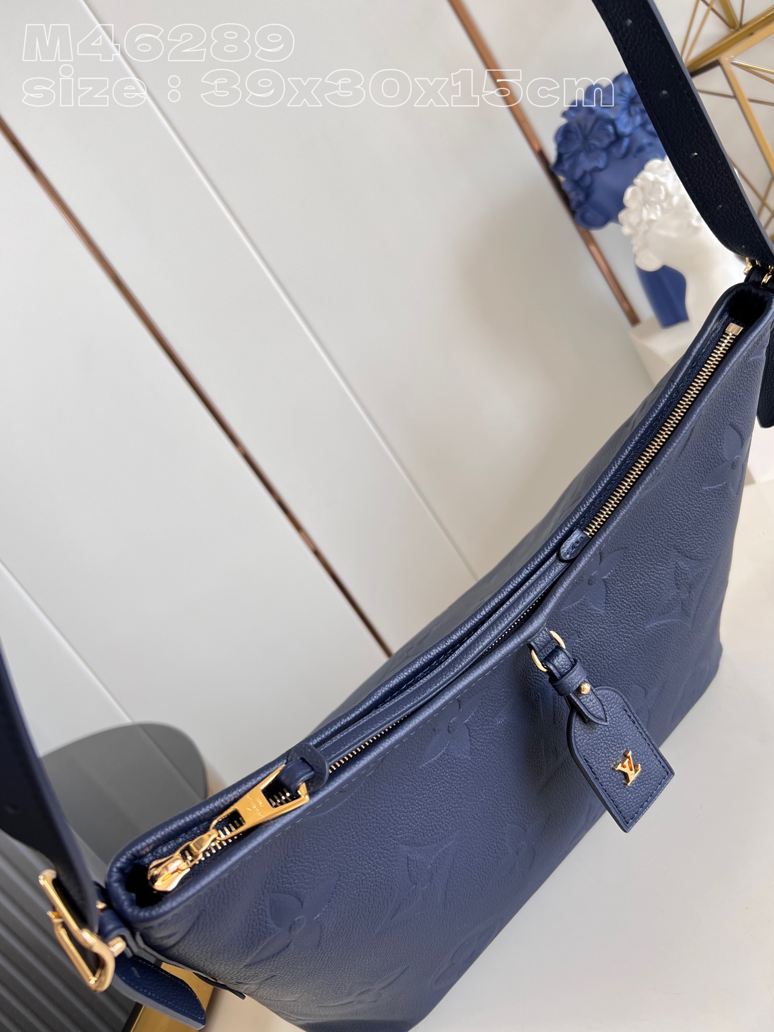 l**is V*t*n carryall mm