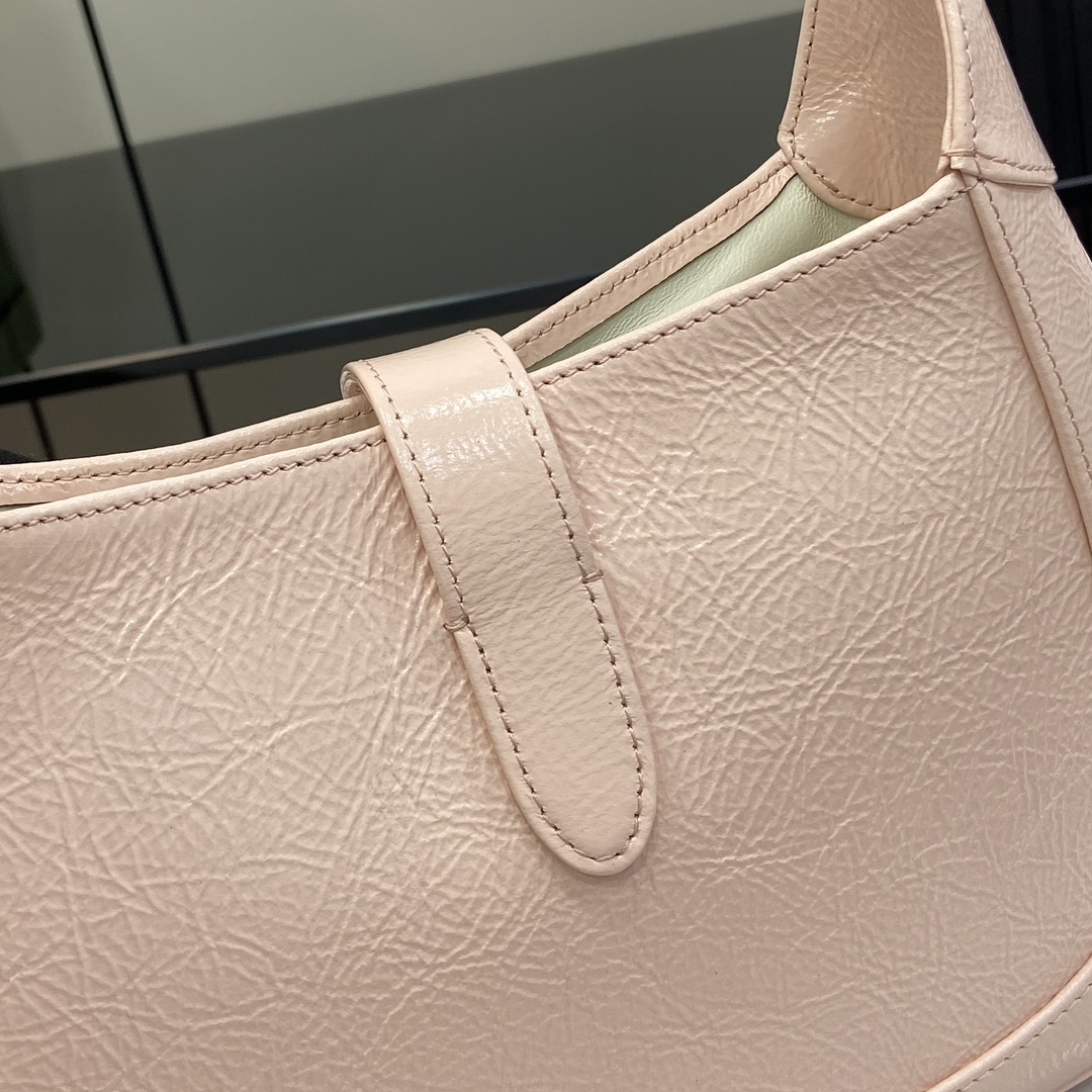 G*u*i jackie small shoulder bag