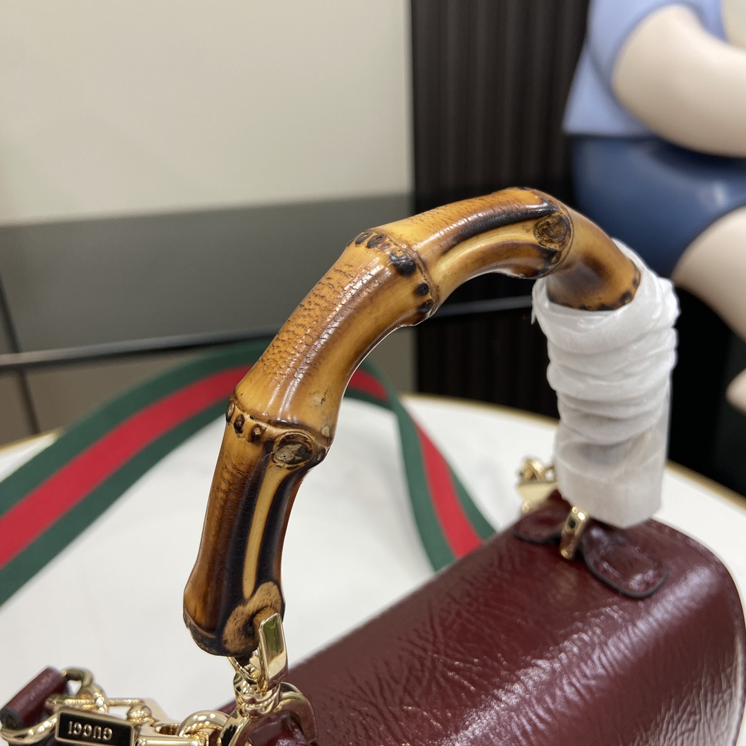 G*u*i bamboo 1947 mini top handle bag