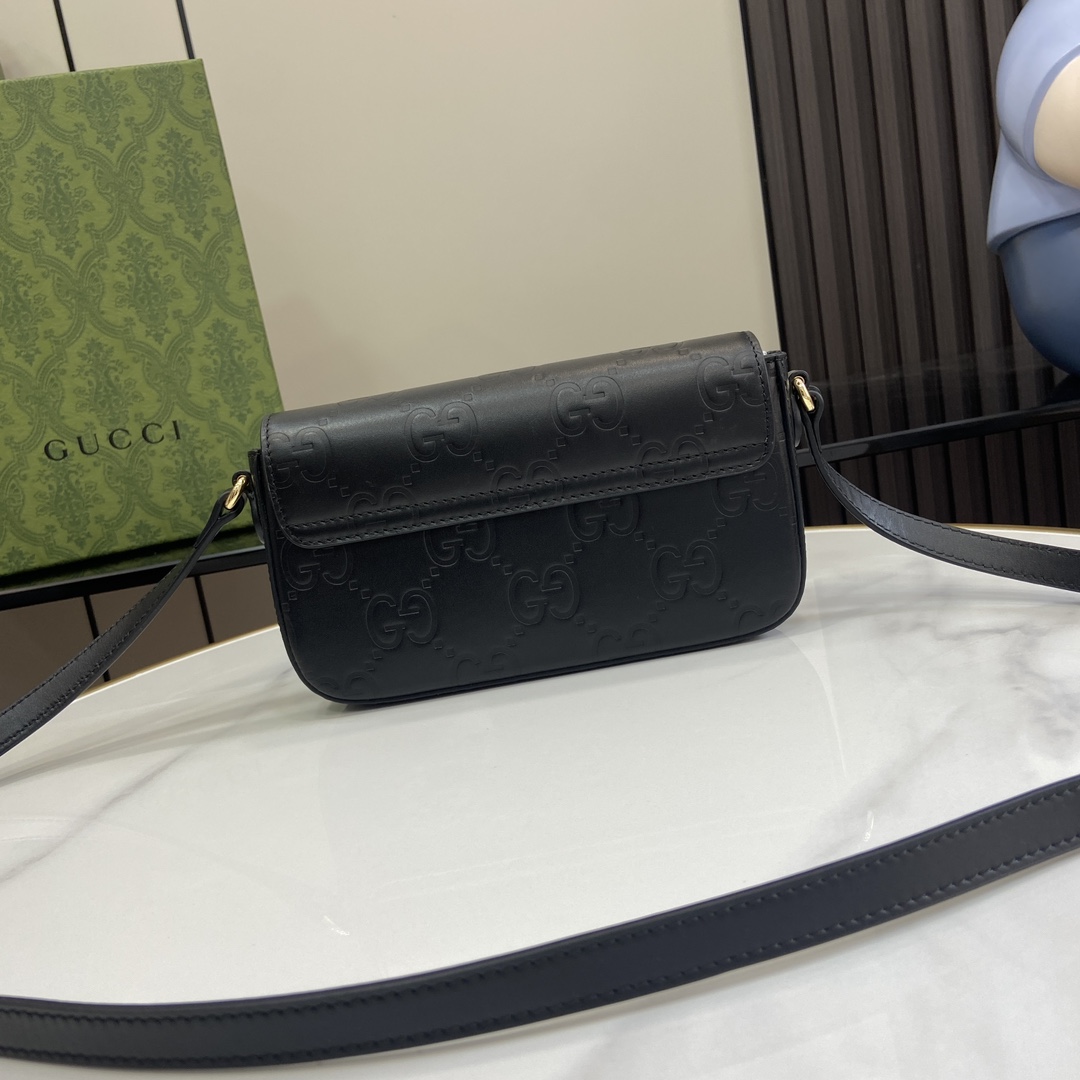 g*u*i gg S*per mini shoulder bag