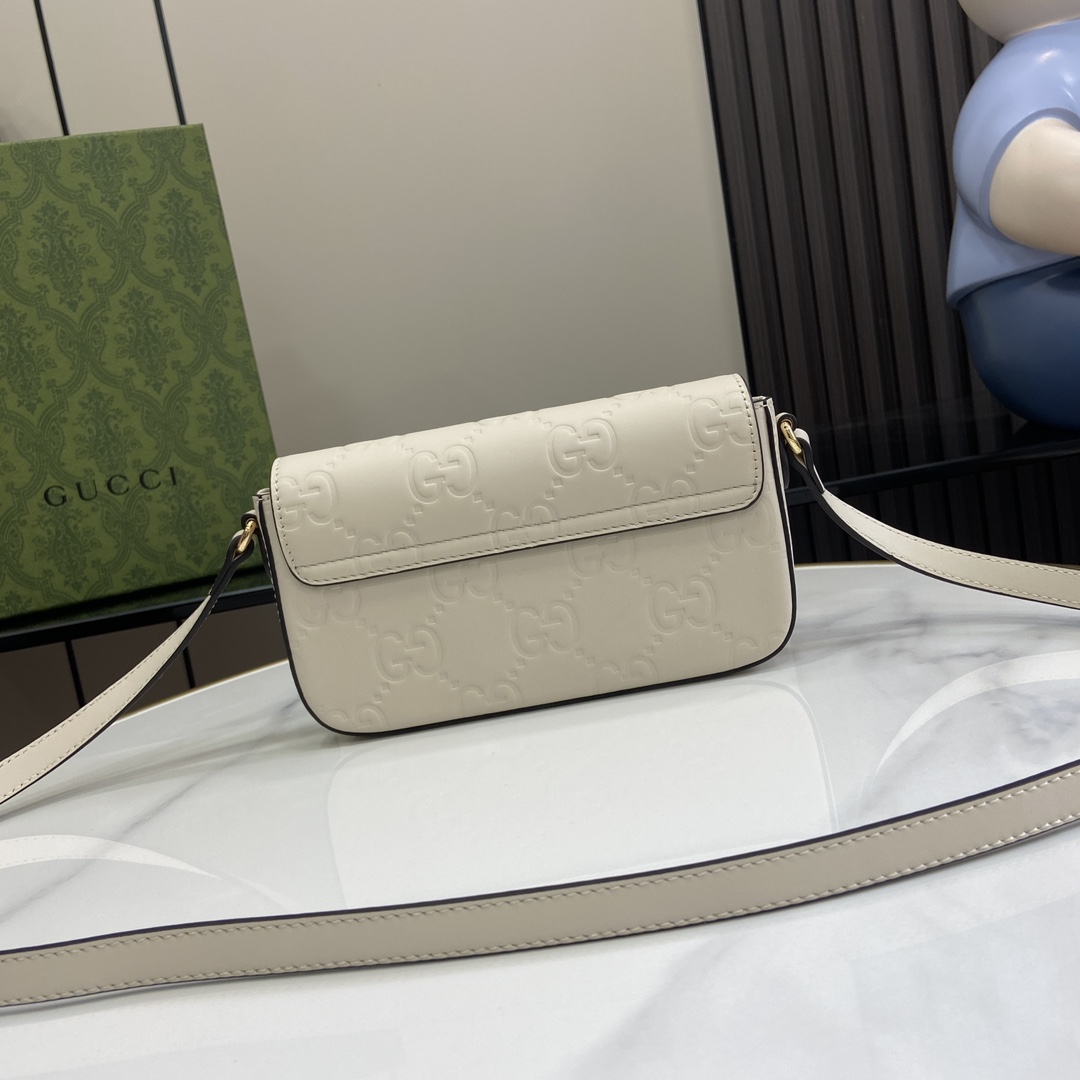 g*u*i gg S*per mini shoulder bag
