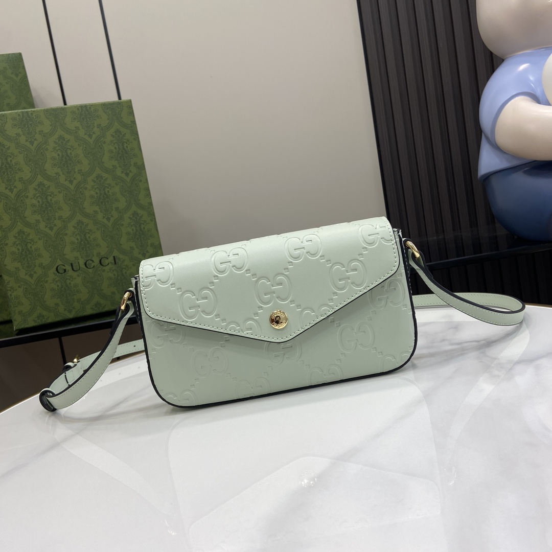 g*u*i gg S*per mini shoulder bag