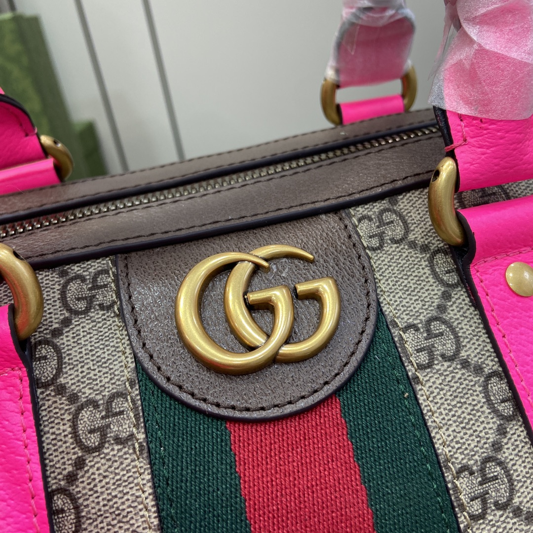 G*u*i savoy small duffle bag