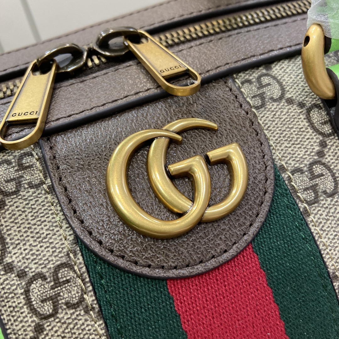 G*u*i savoy small duffle bag