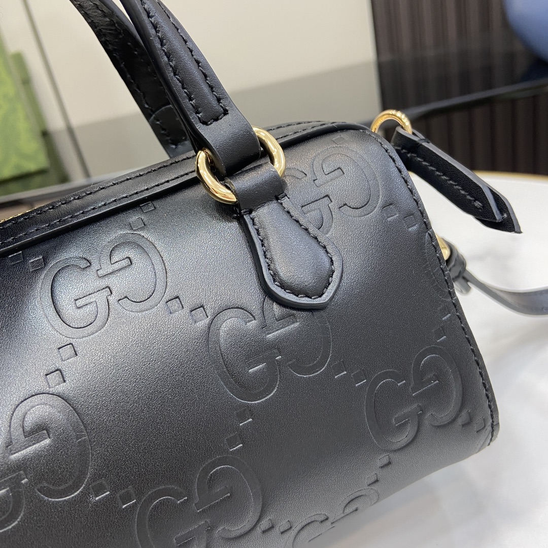 g*u*i gg S*per mini top handle bag