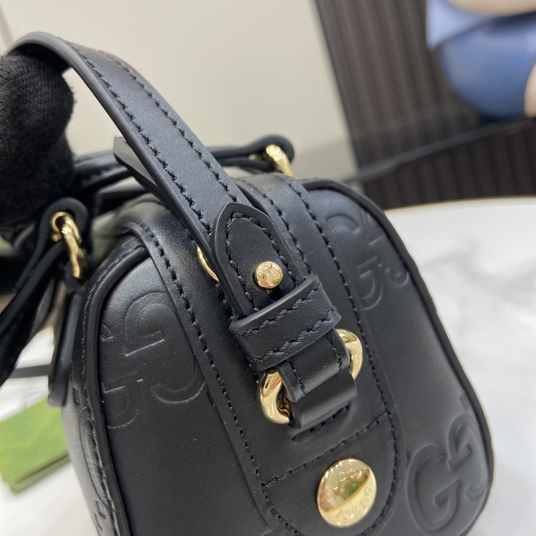 g*u*i gg S*per mini top handle bag