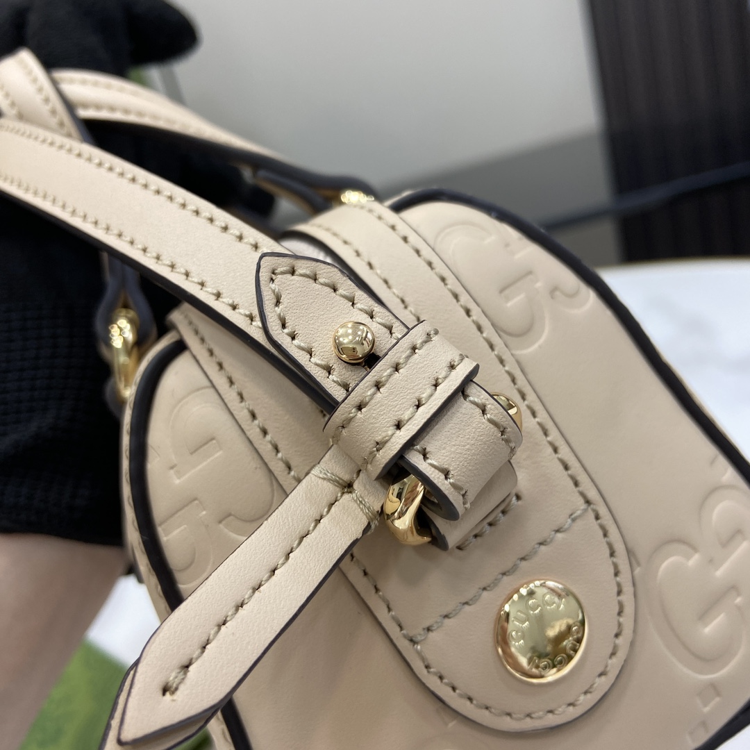 g*u*i gg S*per mini top handle bag