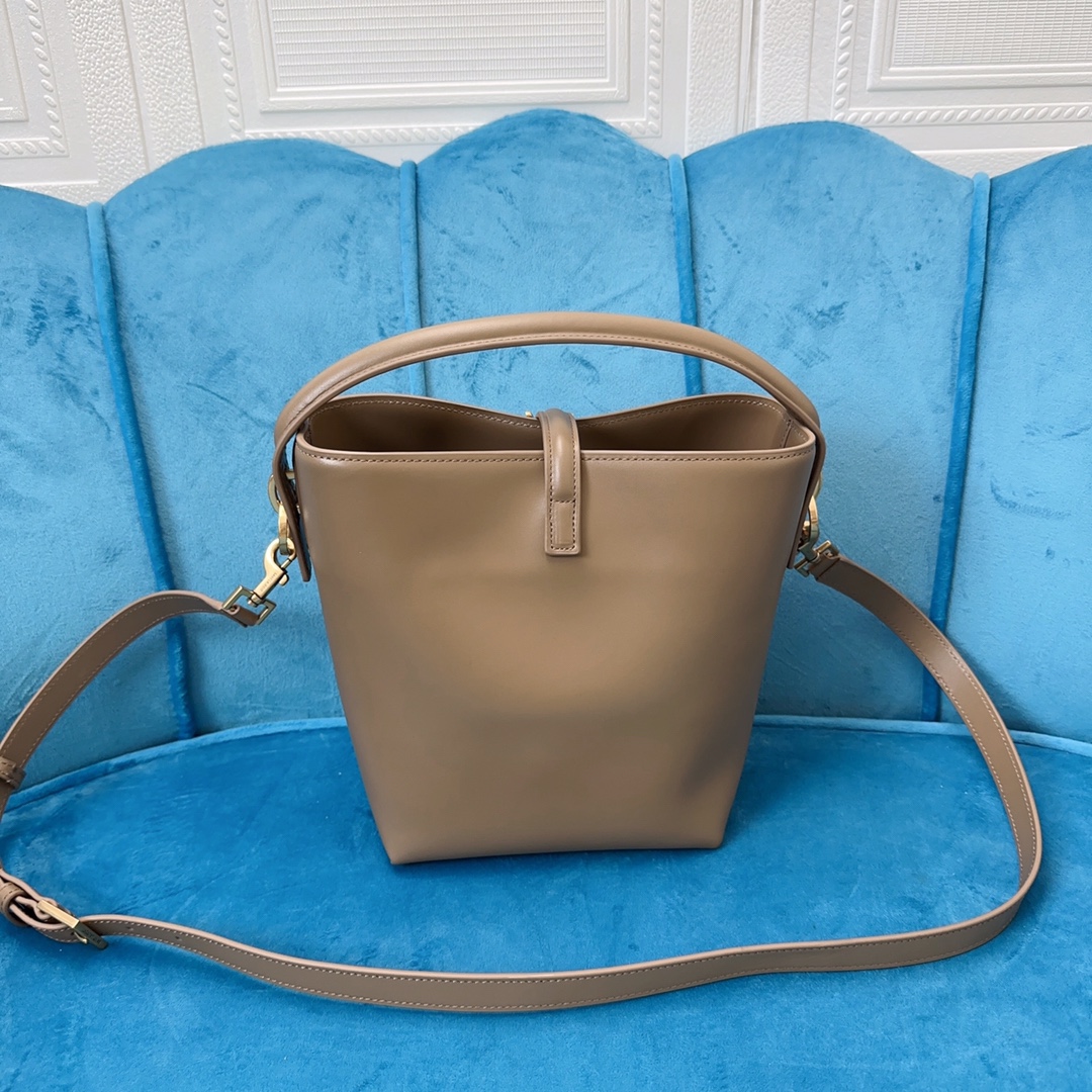 YSL LE 37 SMALL IN SHINY LEATHER