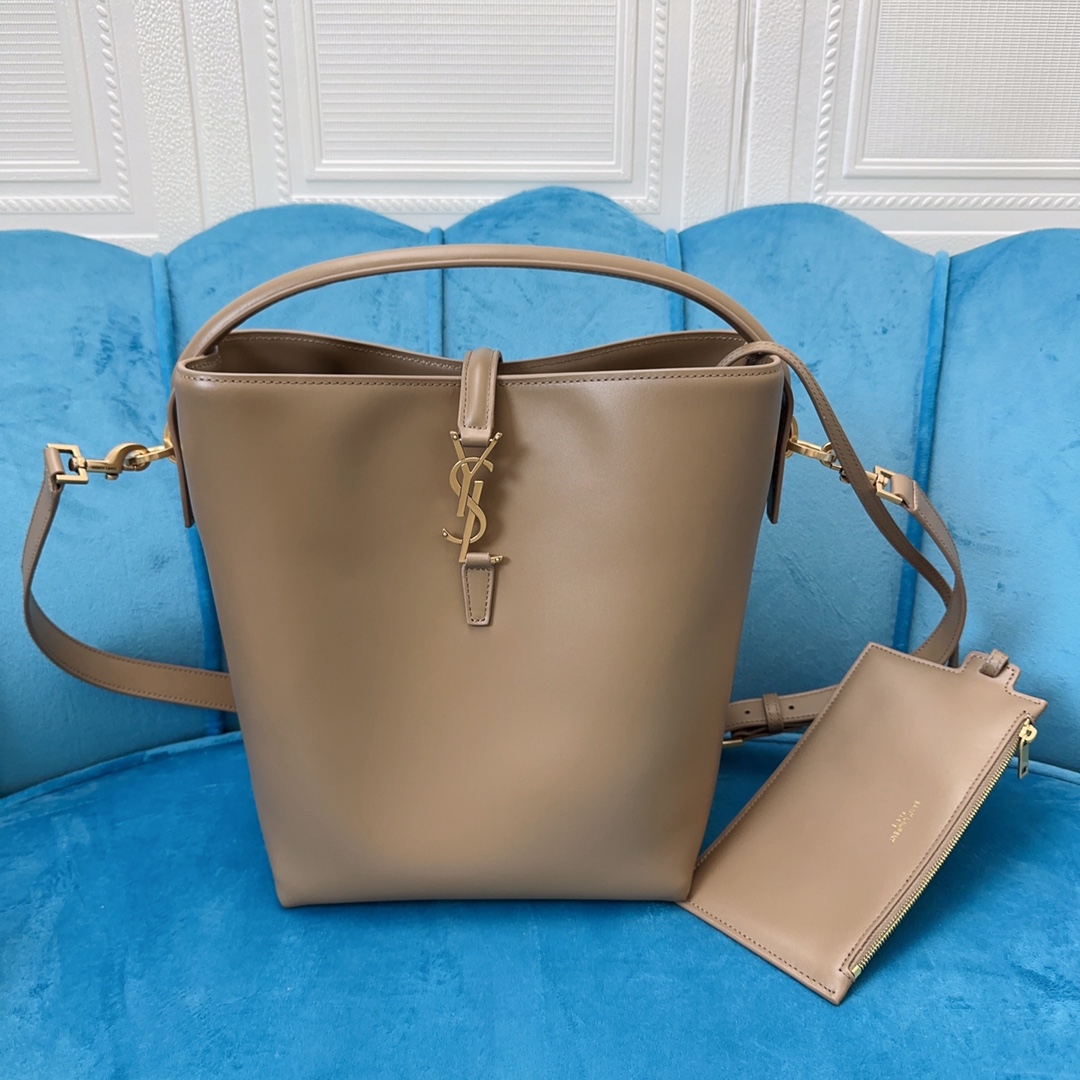 YSL LE 37 IN SHINY LEATHER