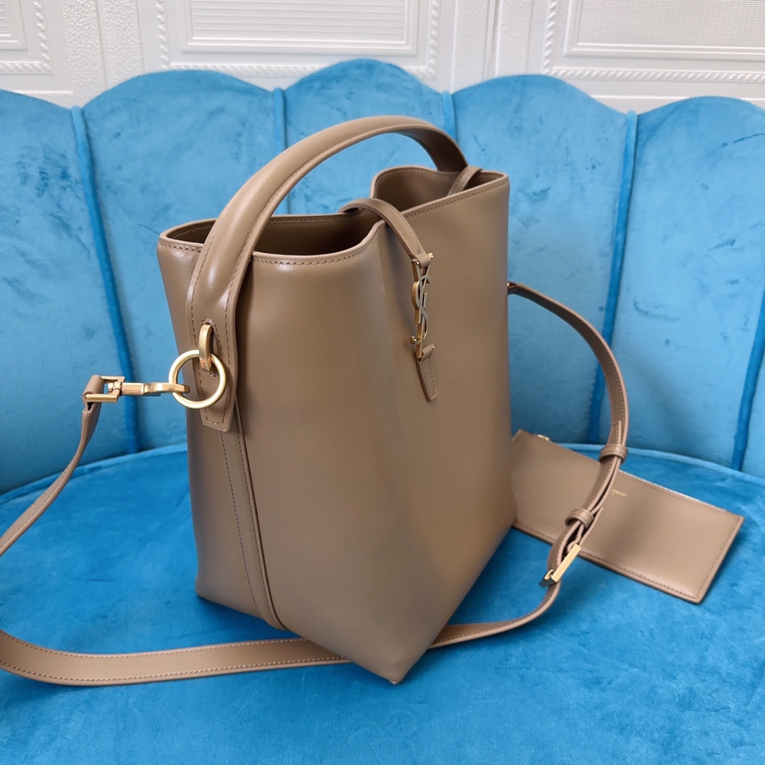 YSL LE 37 IN SHINY LEATHER