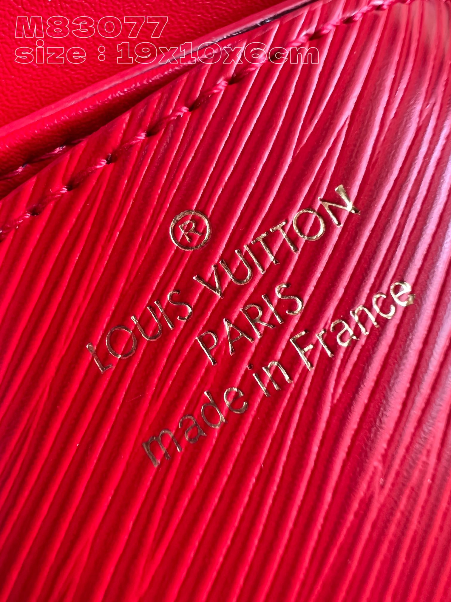 l**is V*t*n twist west pochette