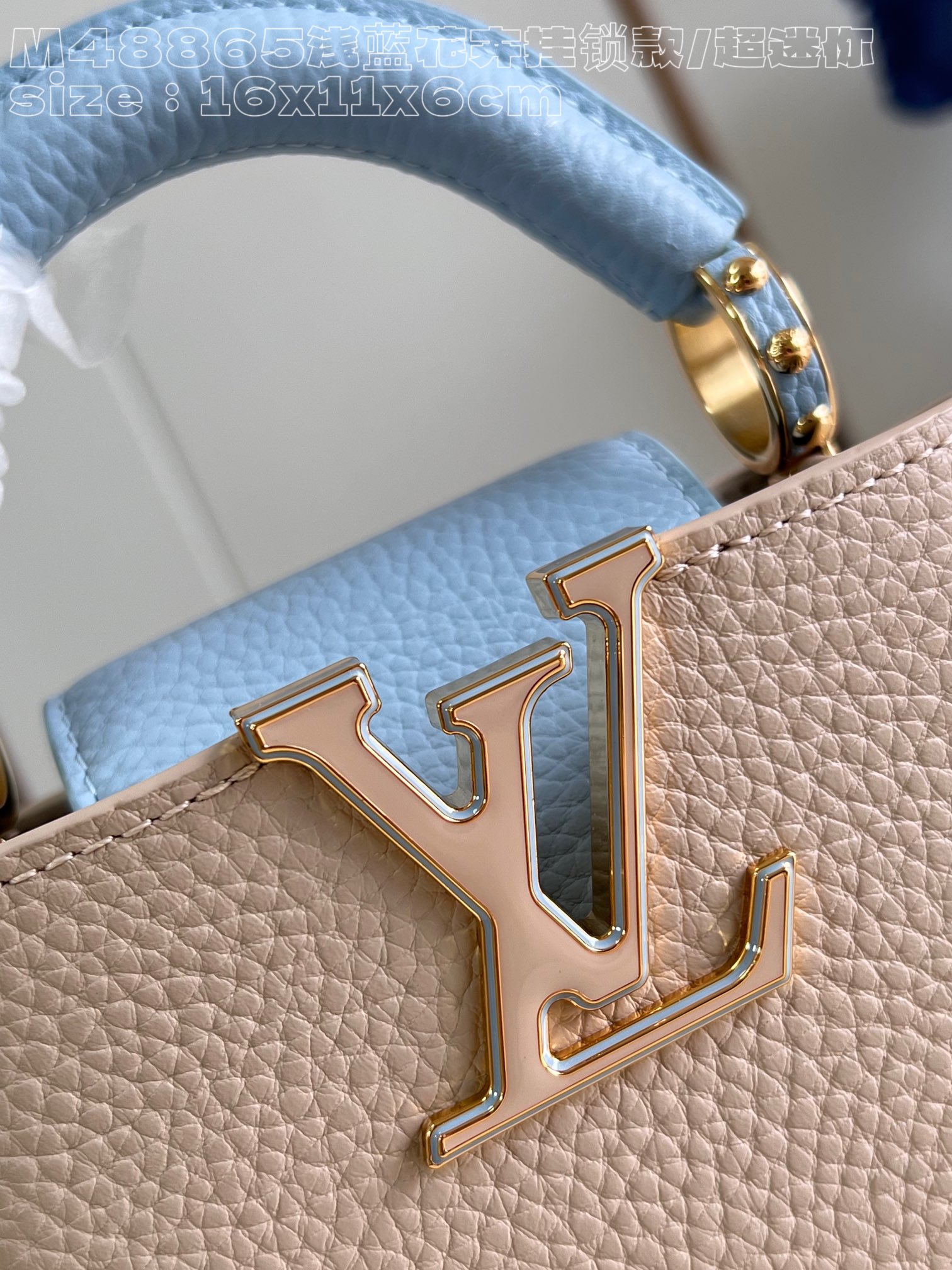 l**is V*t*n capucines mini