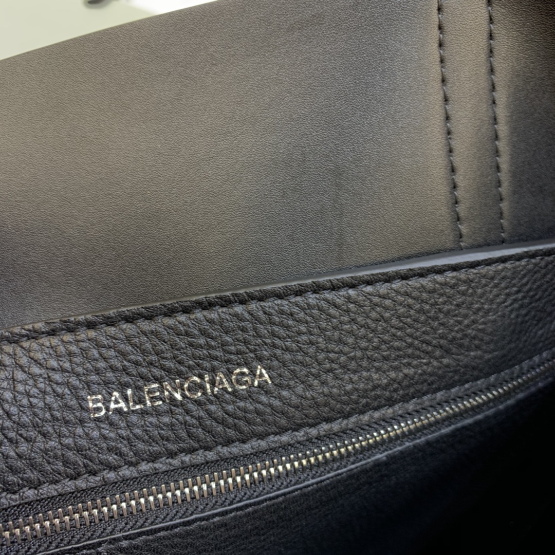 Ba*len*cia*ga tote large