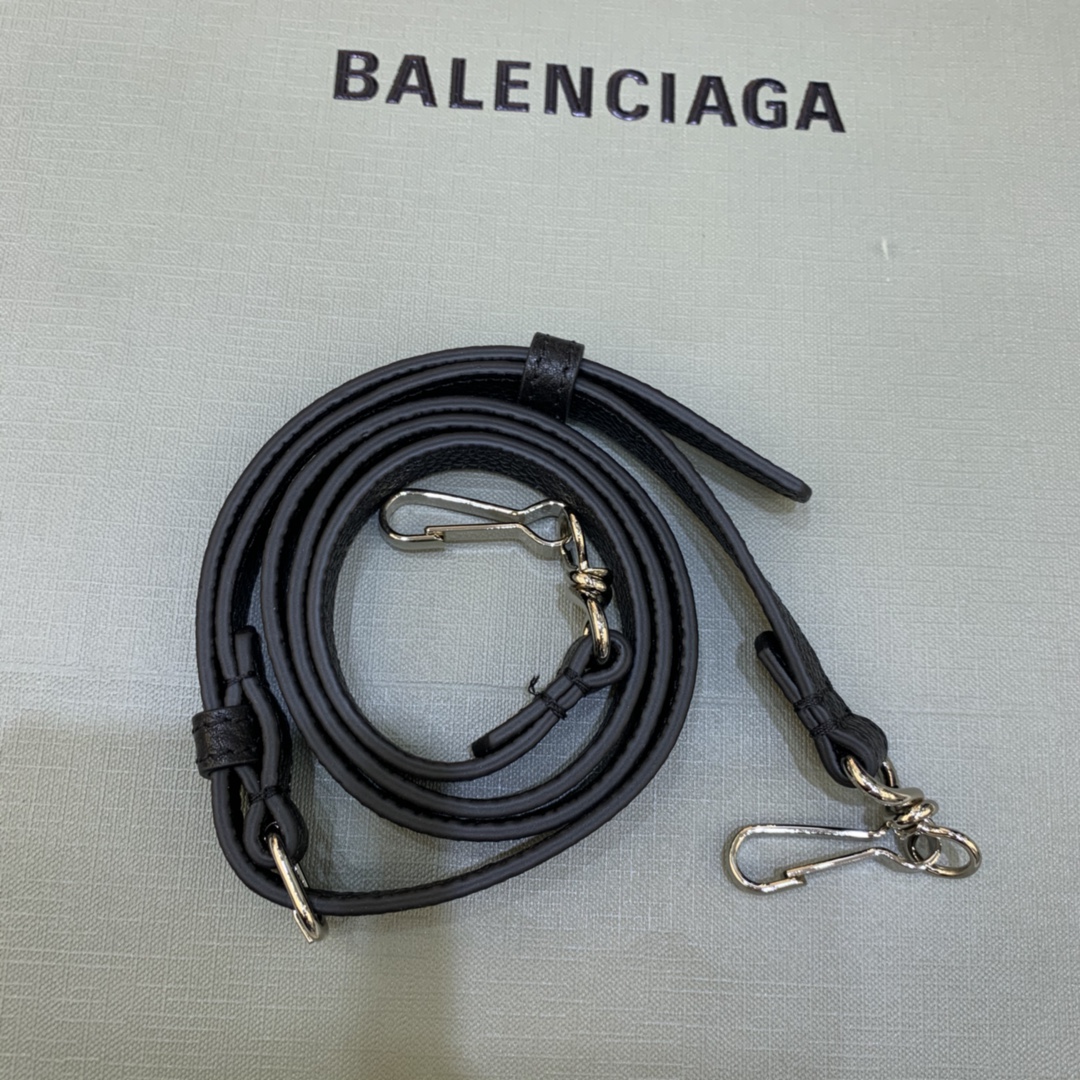 Ba*len*cia*ga tote large