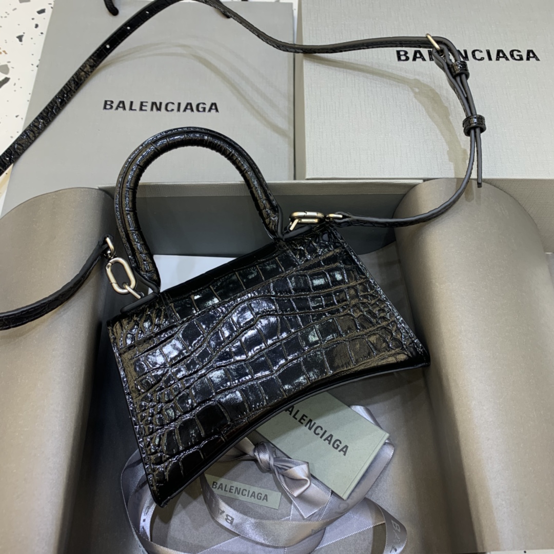 Ba*len*cia*ga hourglass bag