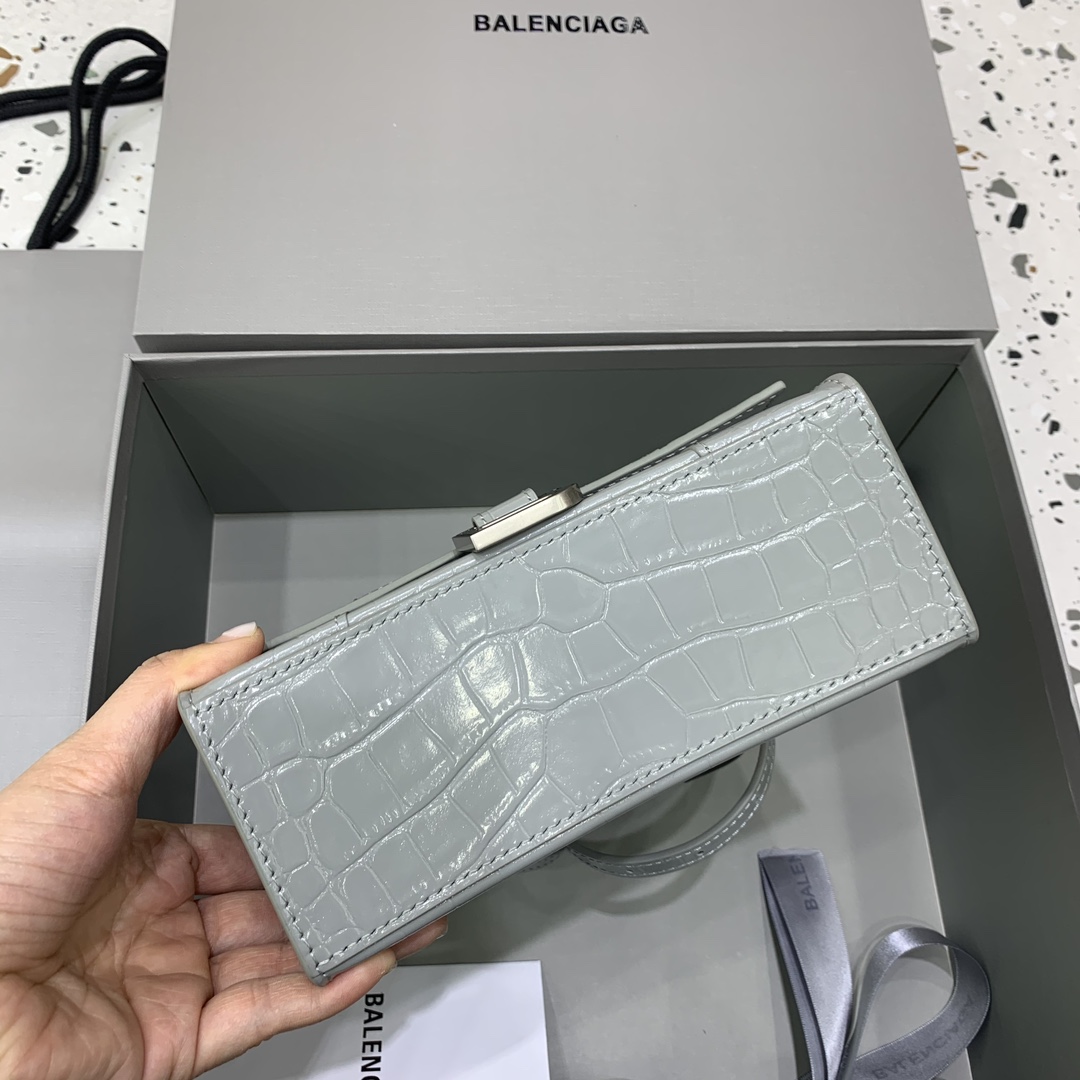 Ba*len*cia*ga hourglass bag