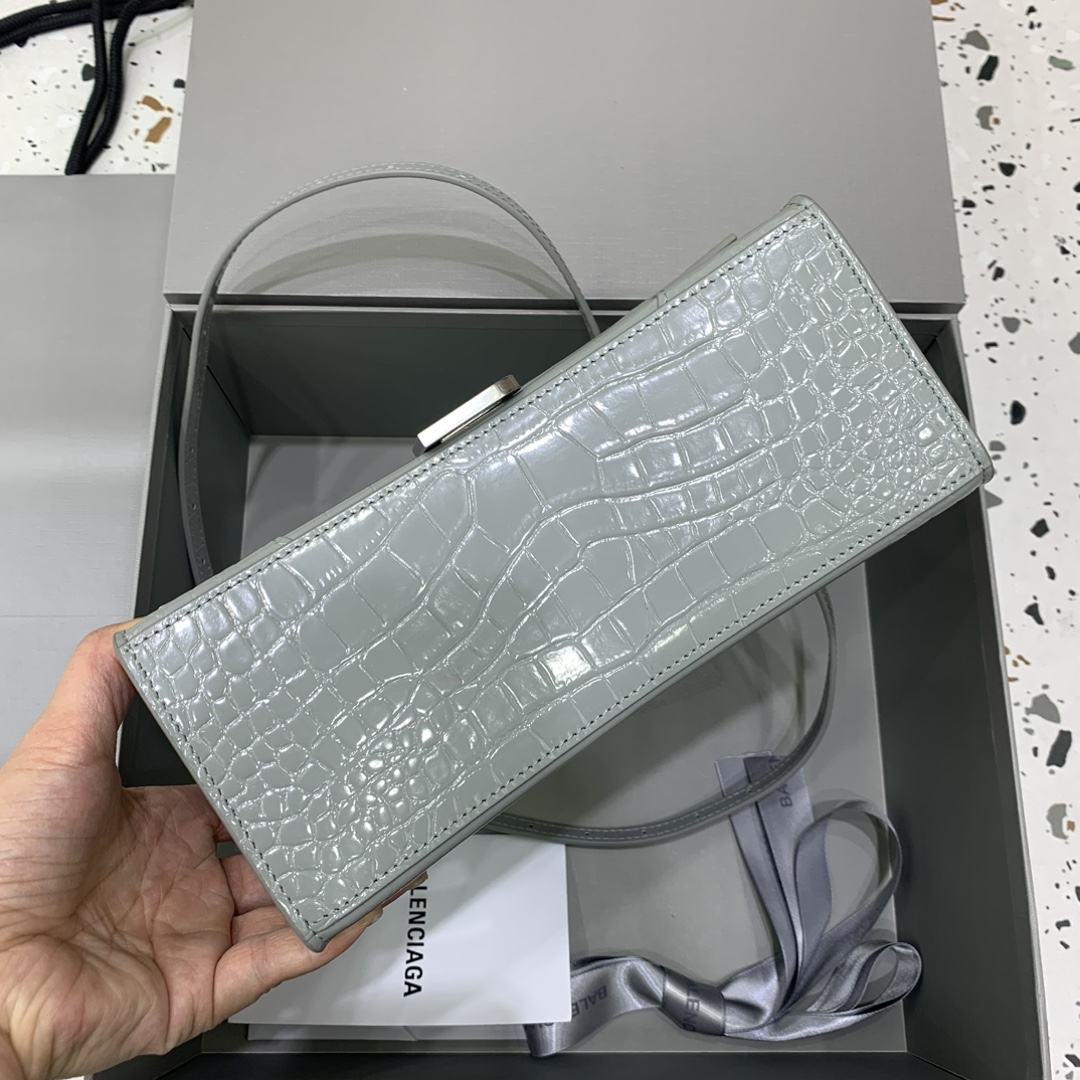 Ba*len*cia*ga hourglass bag