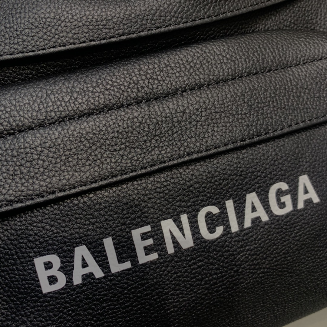 Ba*len*cia*ga waist bag