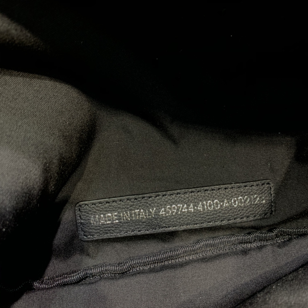 Ba*len*cia*ga waist bag