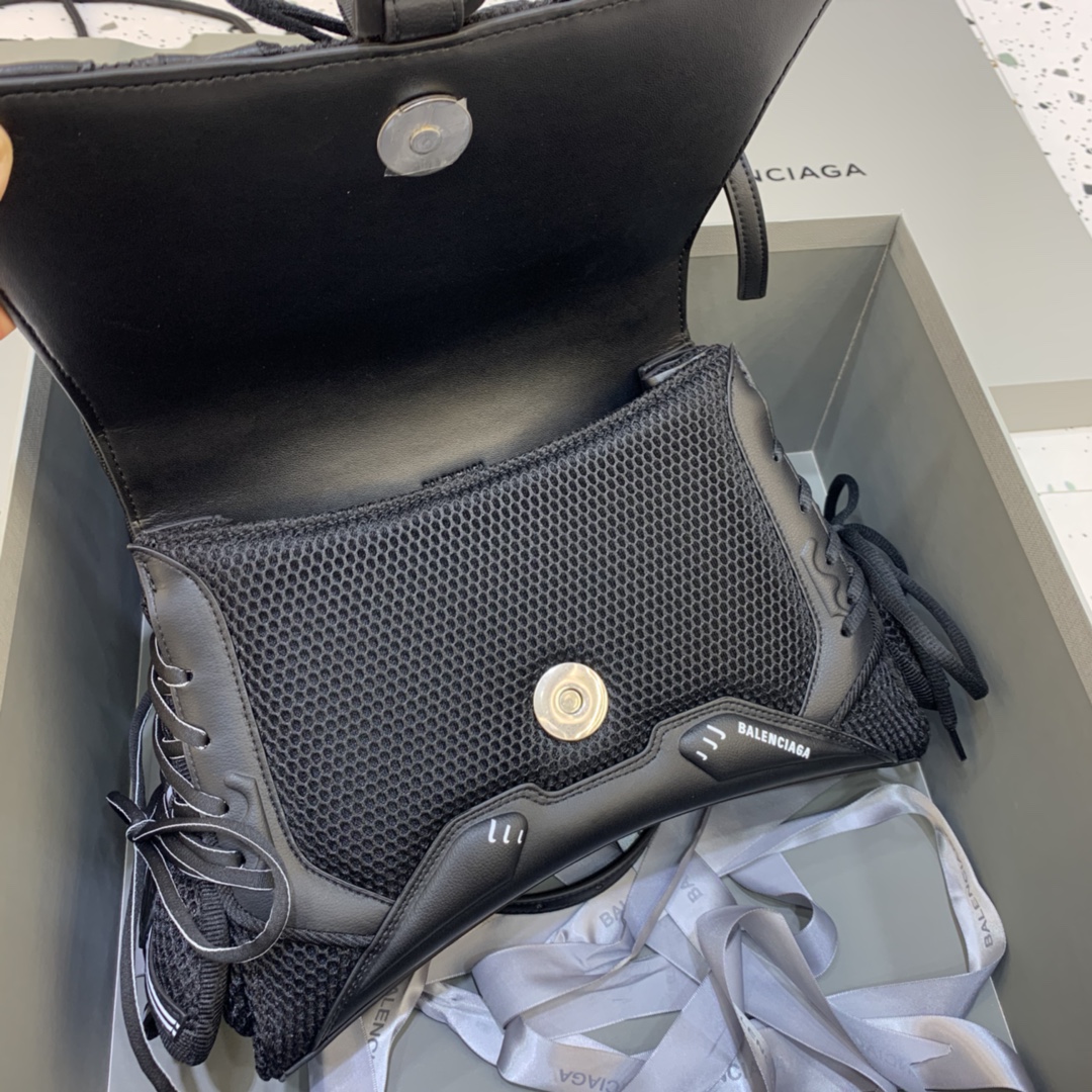 Ba*len*cia*ga hourglass bag