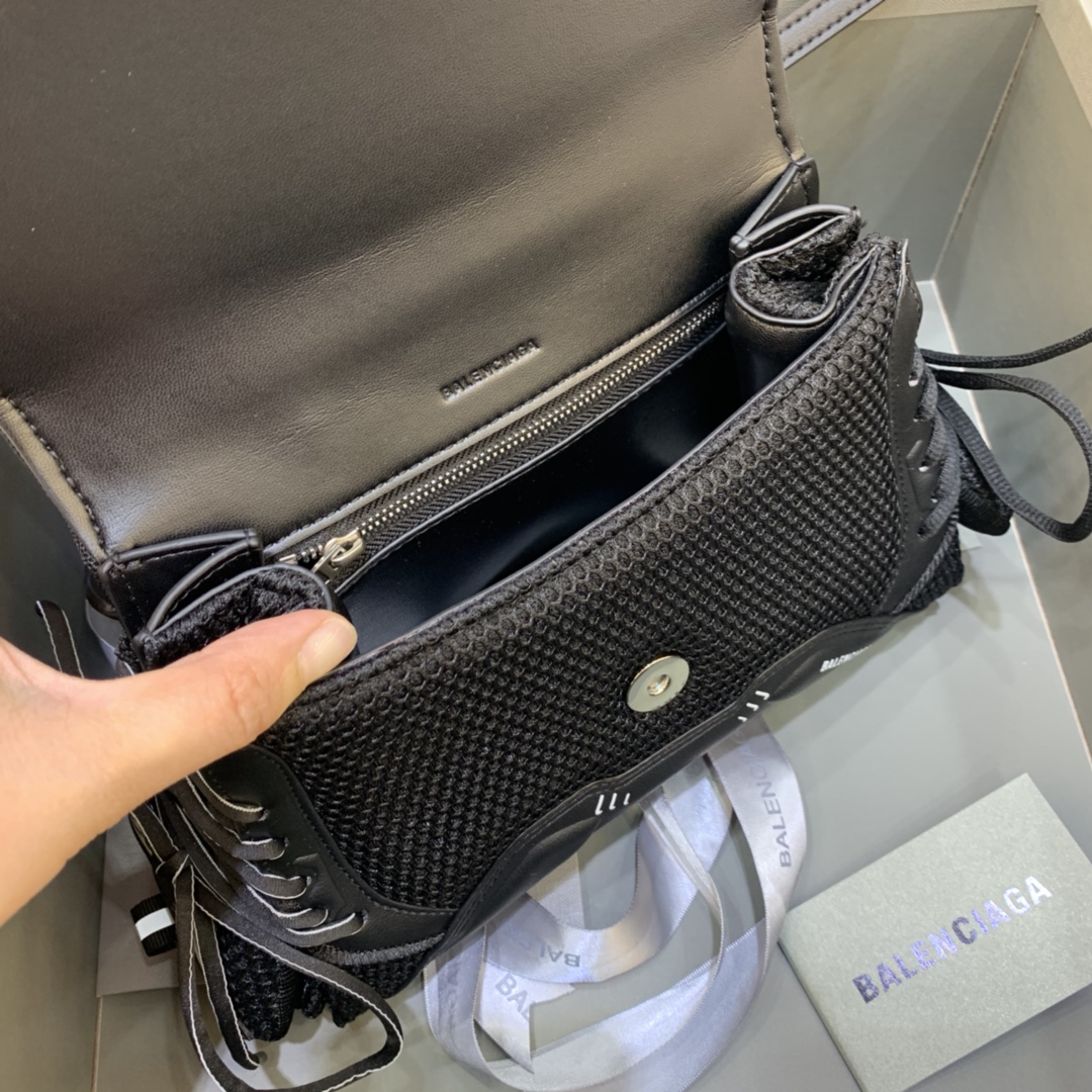 Ba*len*cia*ga hourglass bag