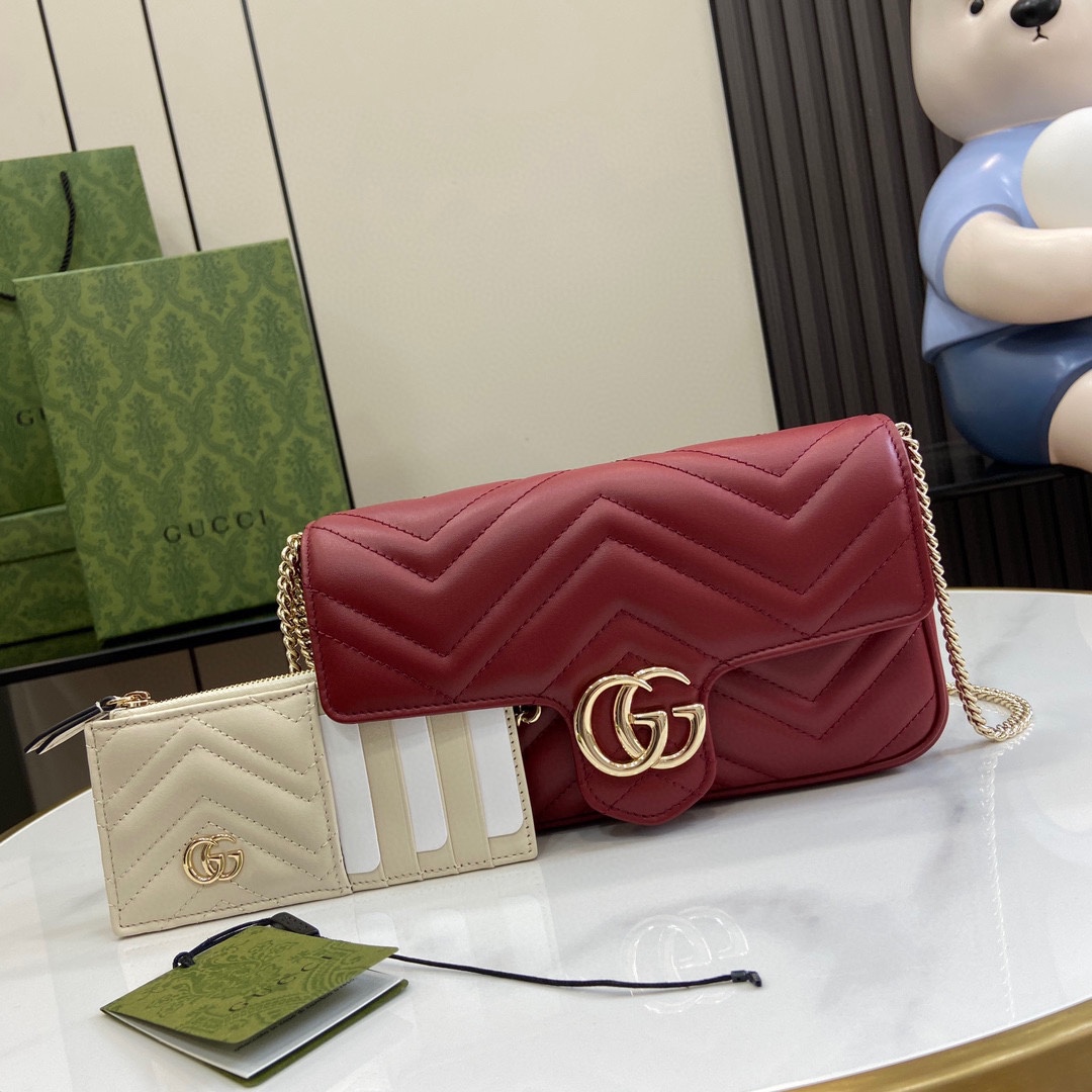 G*u*i gg marmont mini bag