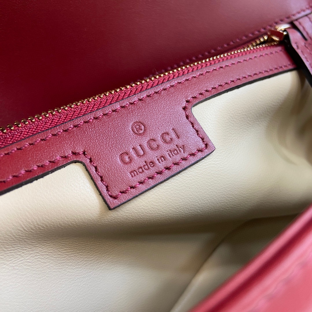 G*u*i gg marmont small shoulder bag