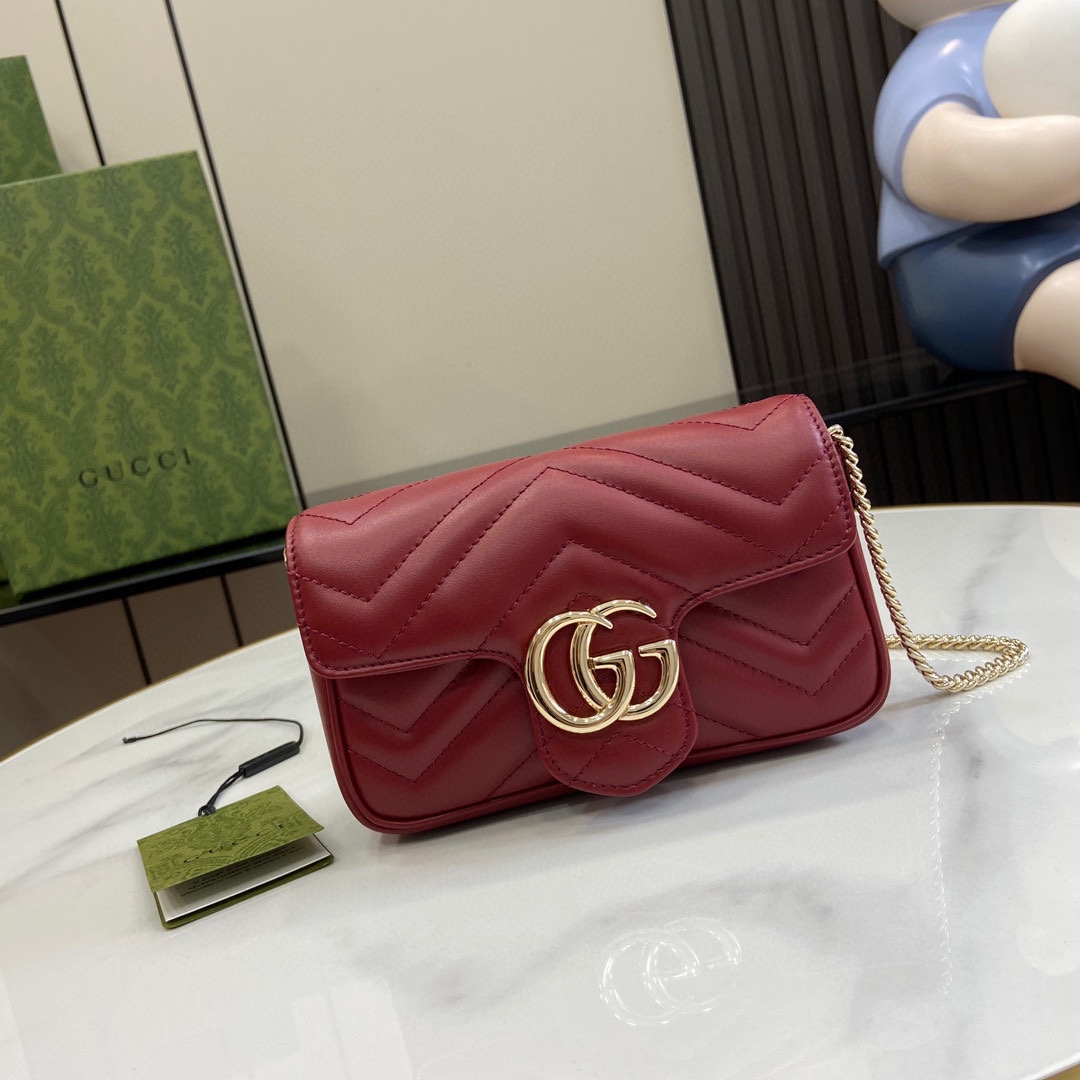 g*u*i gg marmont S*per mini bag