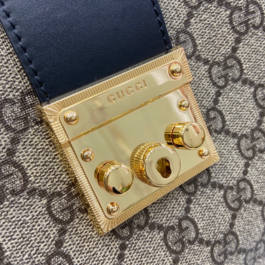 PADLOCK GG MEDIUM SHOULDER BAG