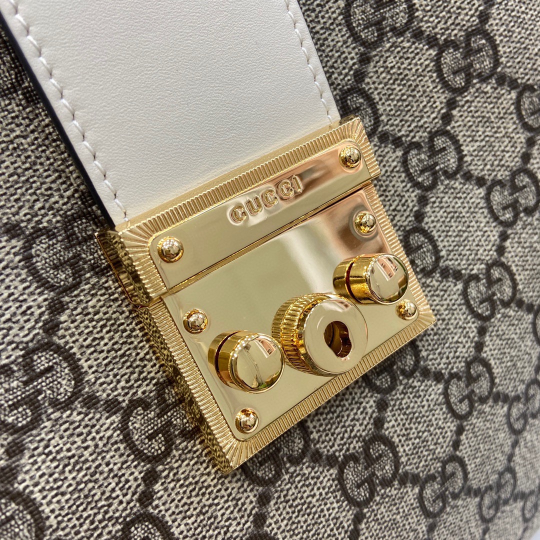 PADLOCK GG MEDIUM SHOULDER BAG
