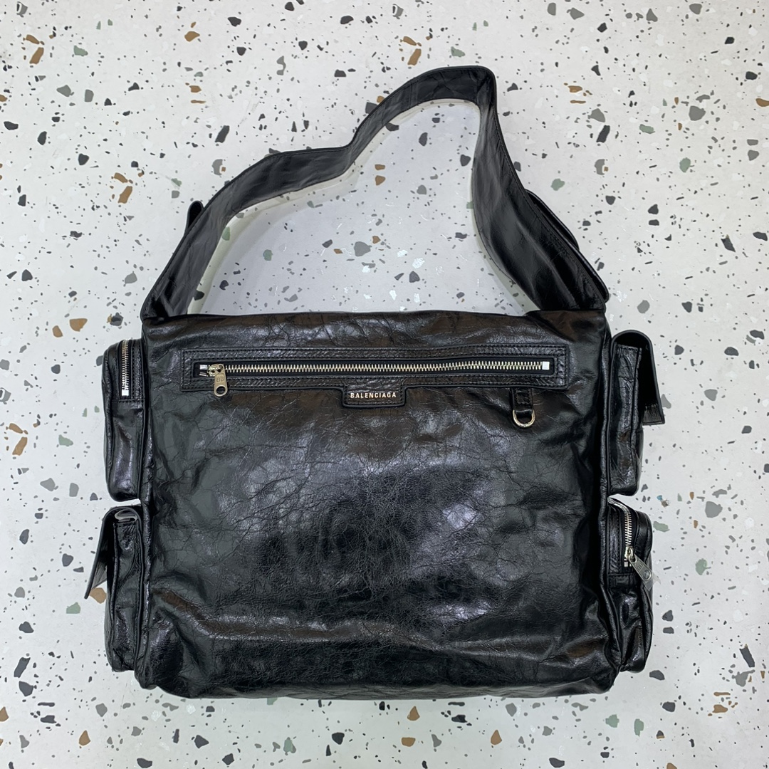 ba*len*cia*ga S*perbusy large bag