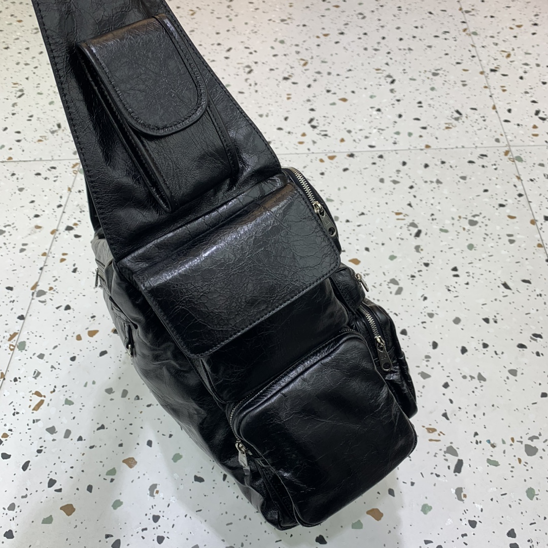 ba*len*cia*ga S*perbusy large bag