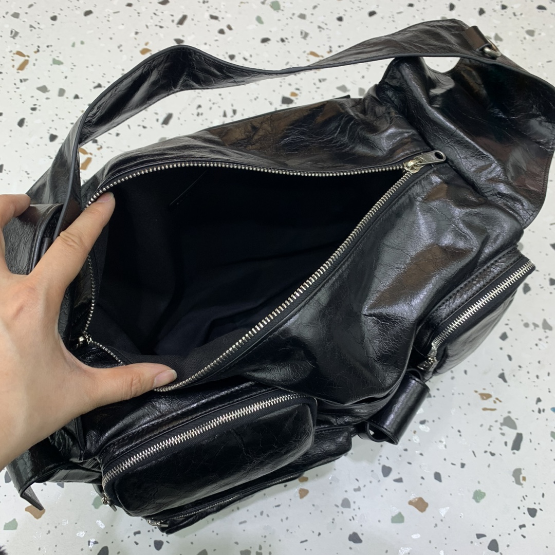 ba*len*cia*ga S*perbusy large bag