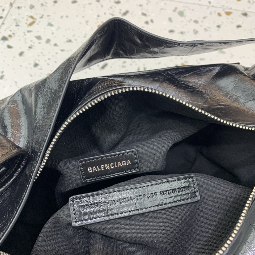 ba*len*cia*ga S*perbusy large bag