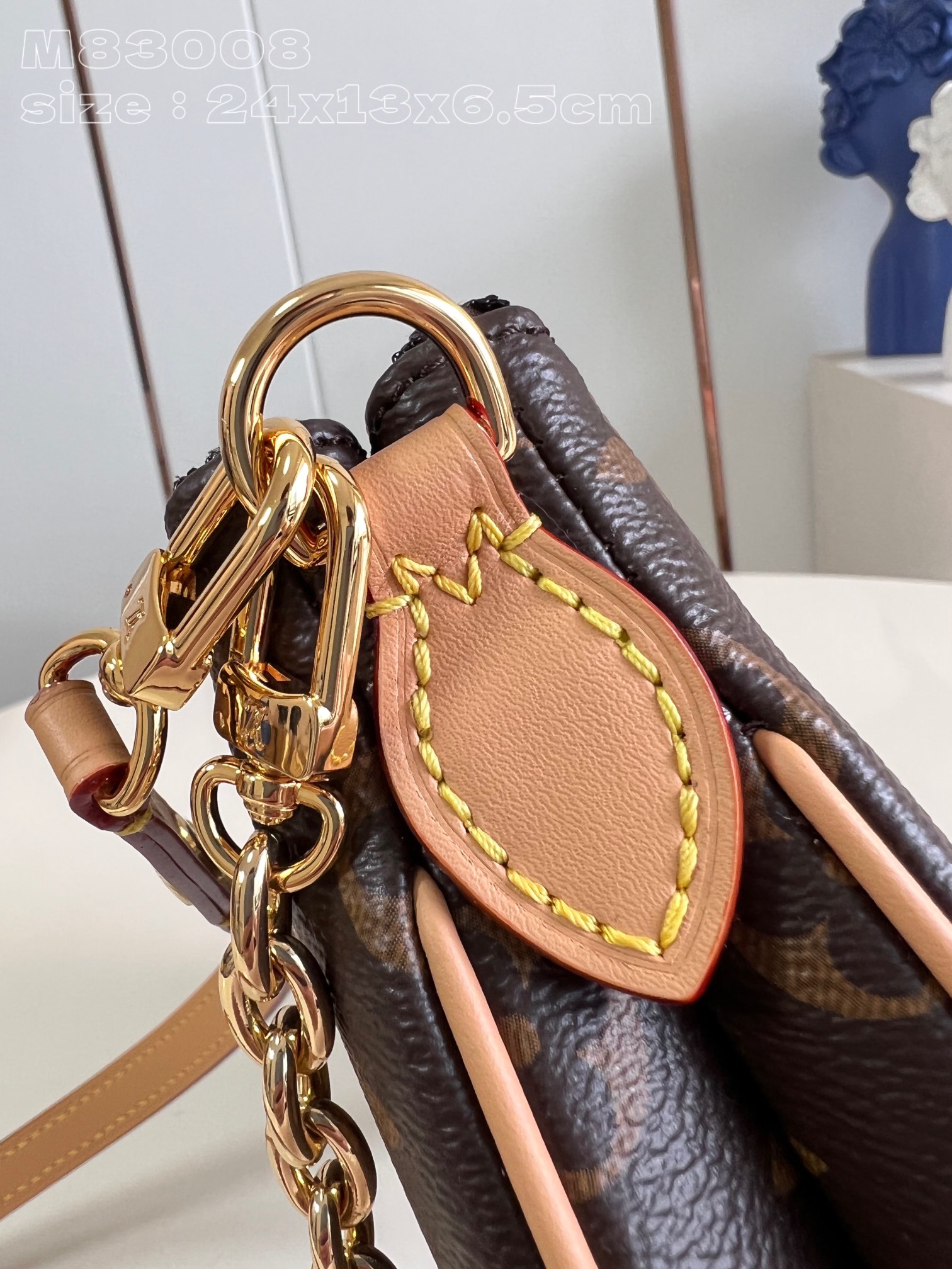 l**is V*t*n liv pochette