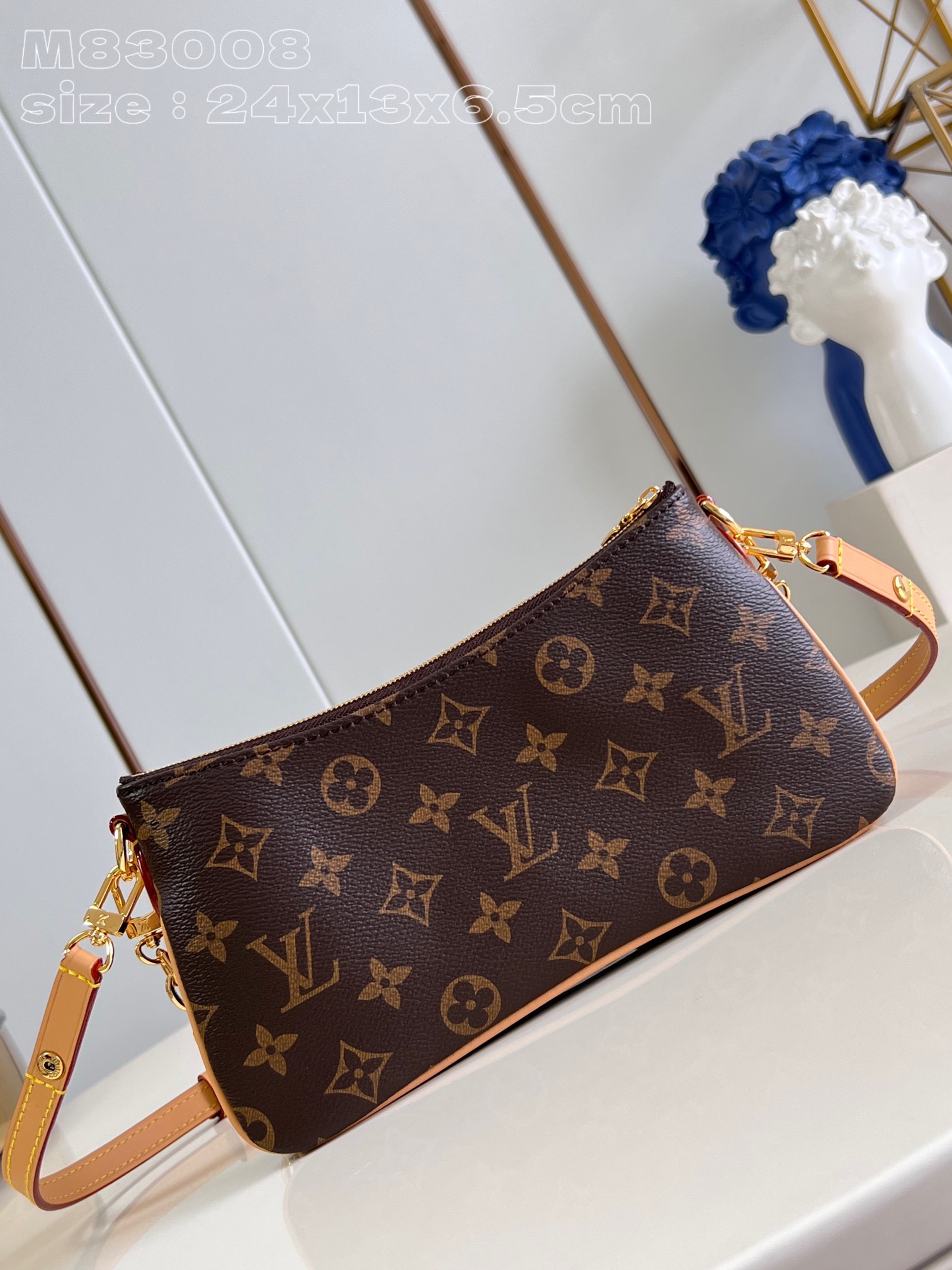 l**is V*t*n liv pochette