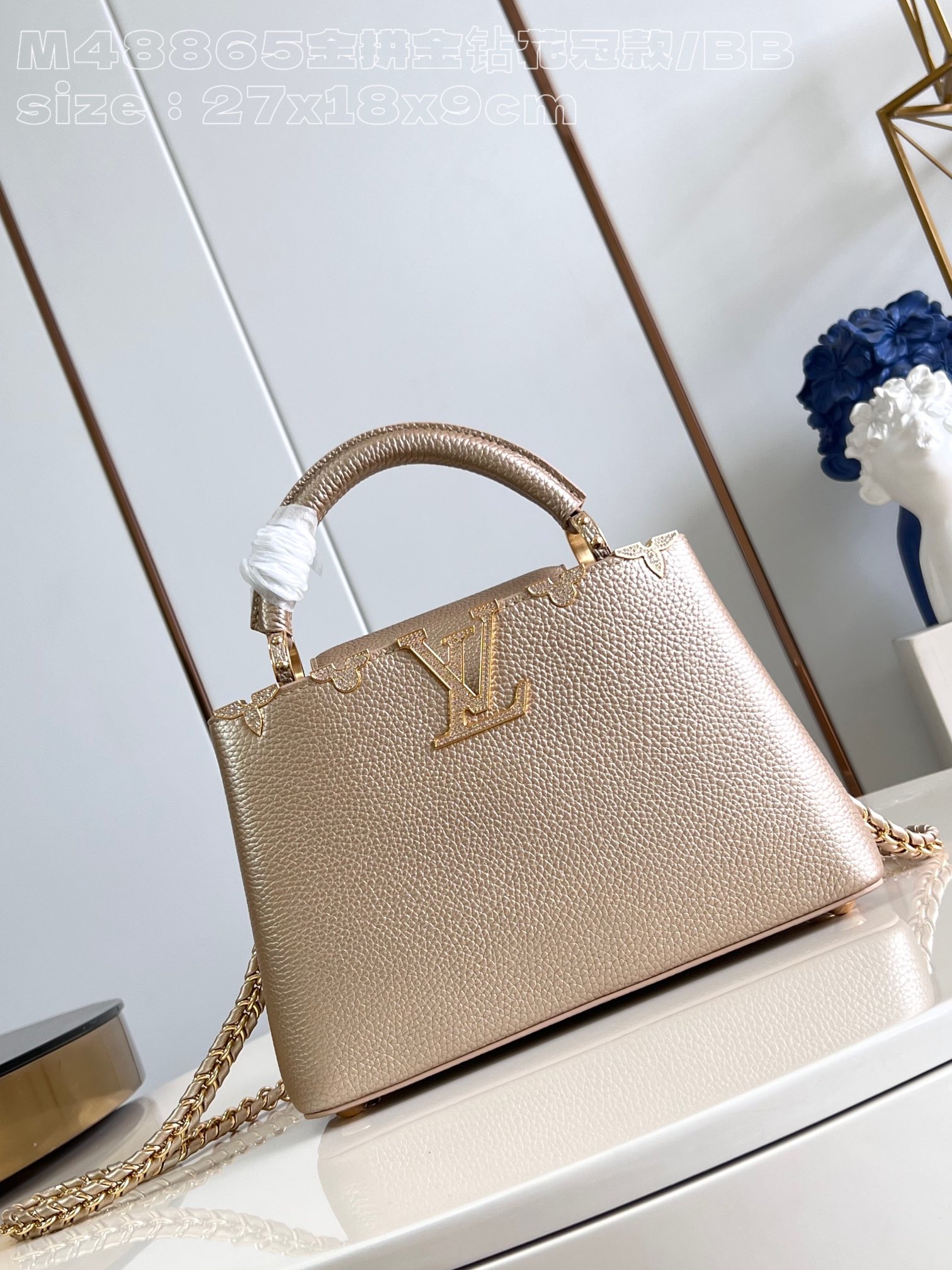 l**is V*t*n capucines bb handbag