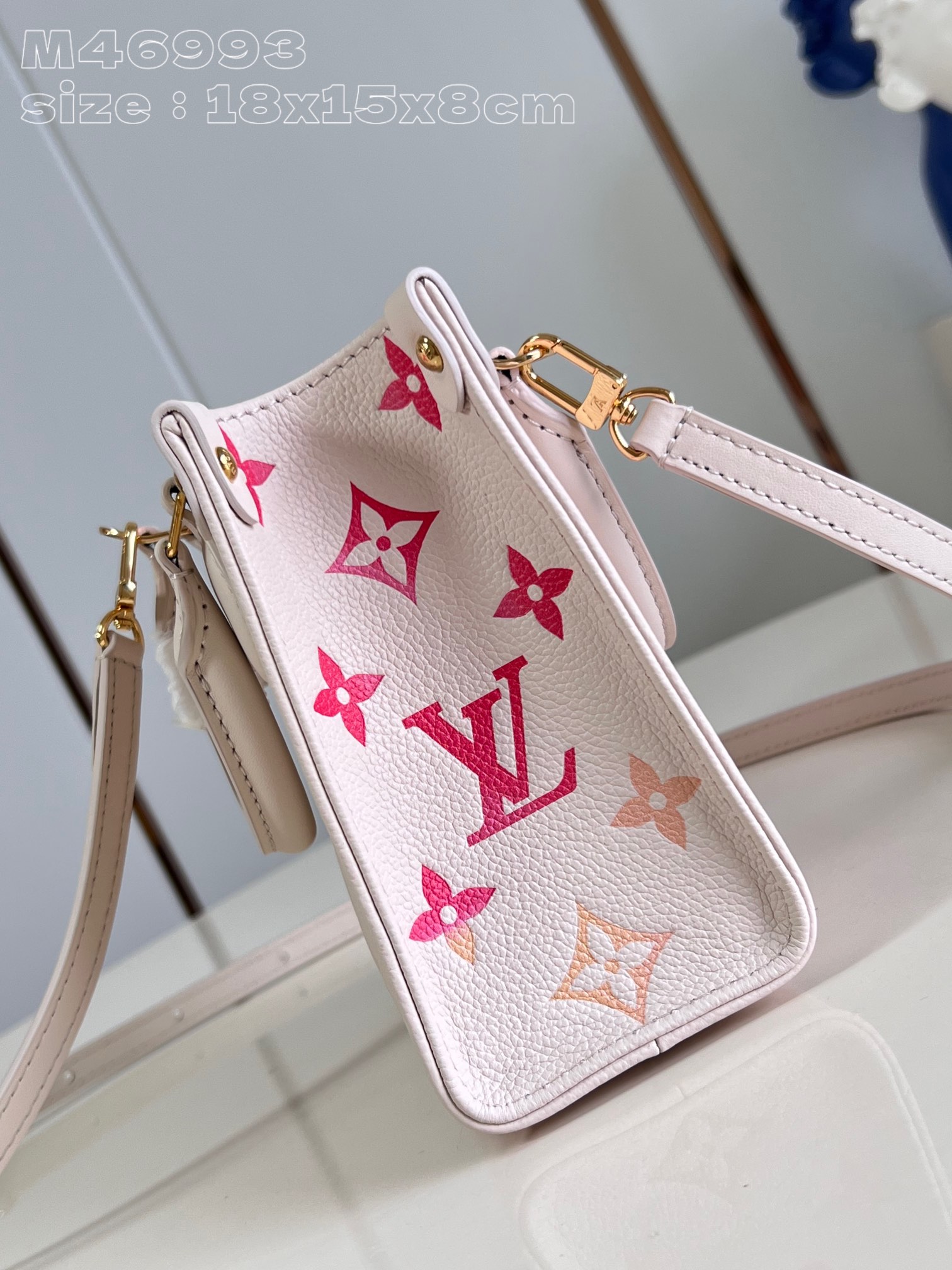 l**is V*t*n onthego bb