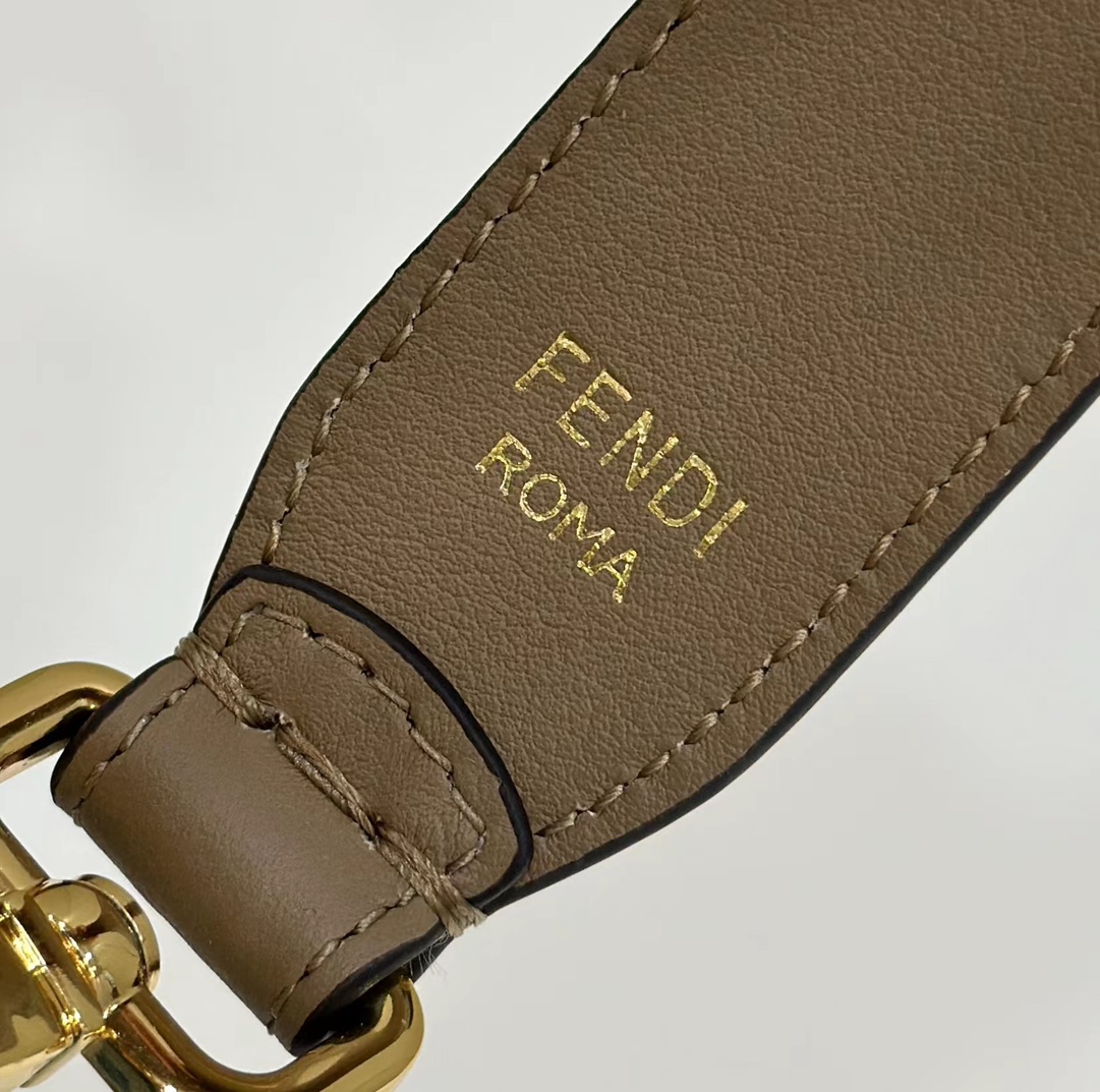 F**di mon tresor small bag