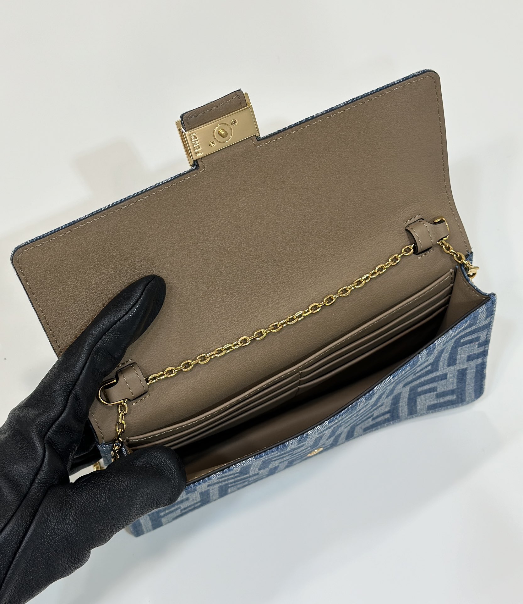 F**di baguette bag