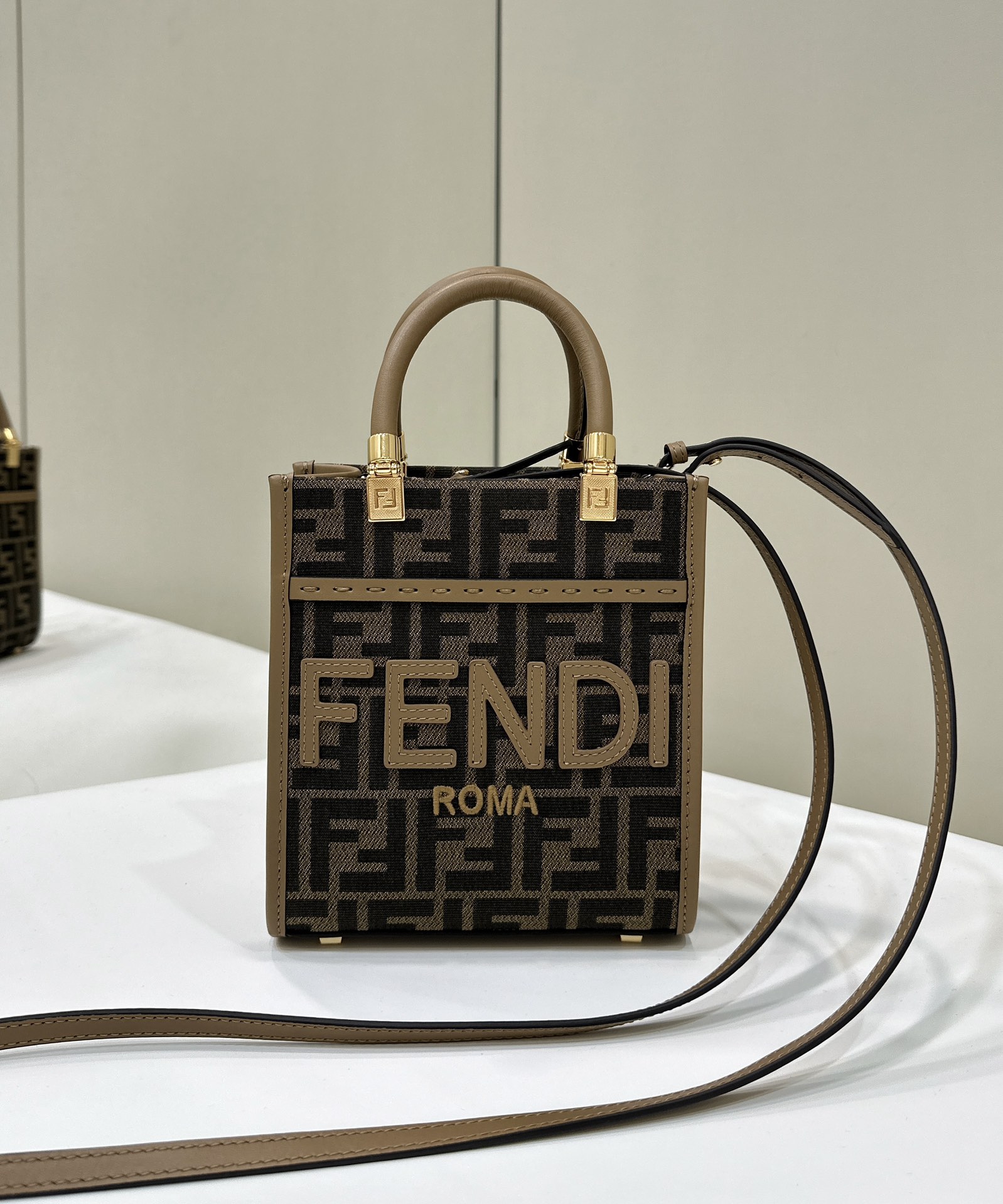 F**di tote mini