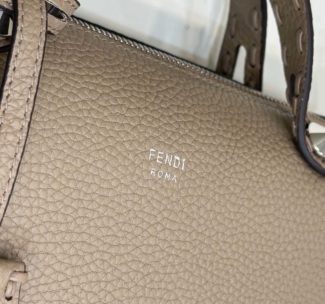 F**di dÉgradÉ bag boston