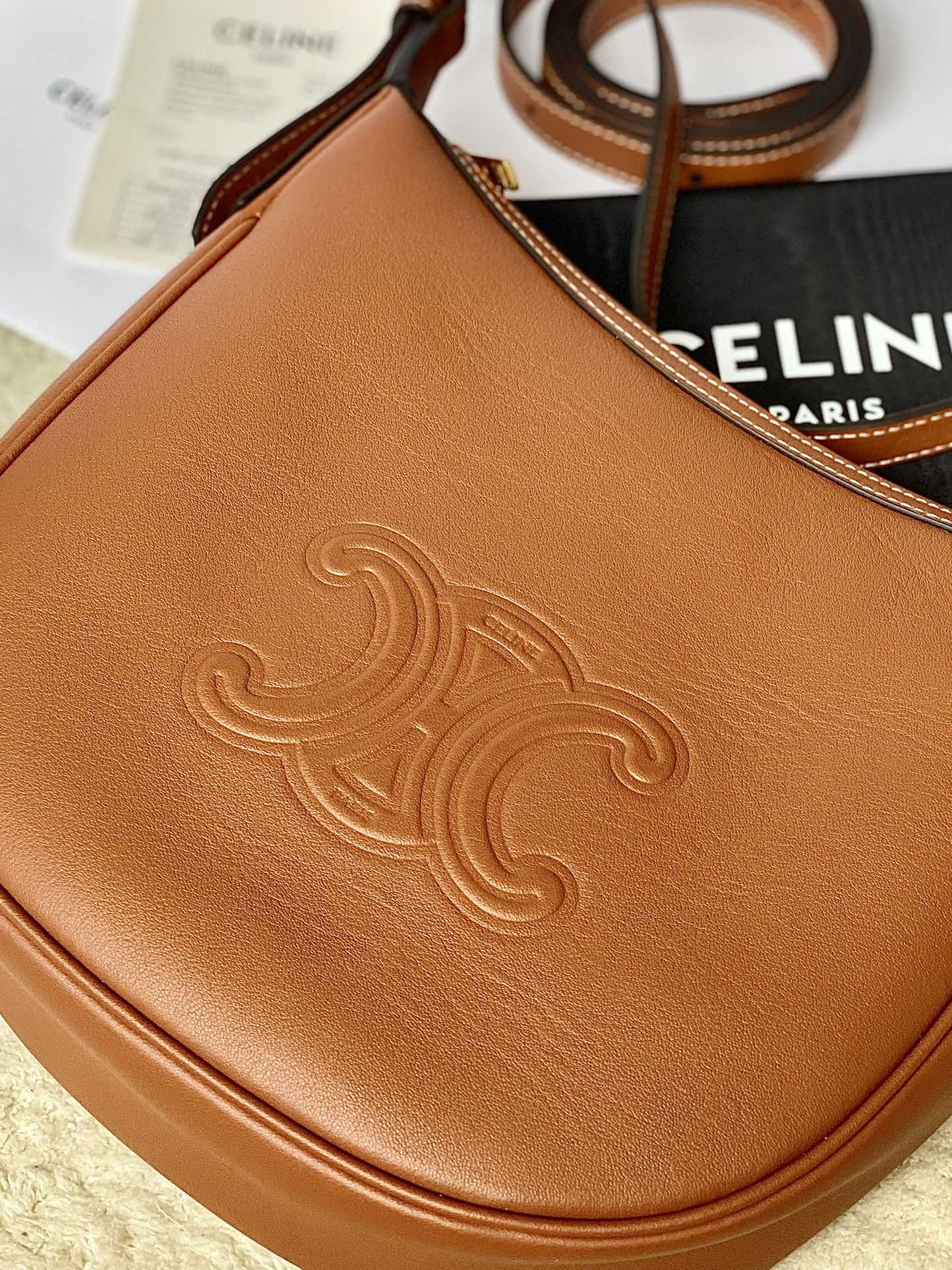 Ce**e small heloÏse bag cuir triomphe