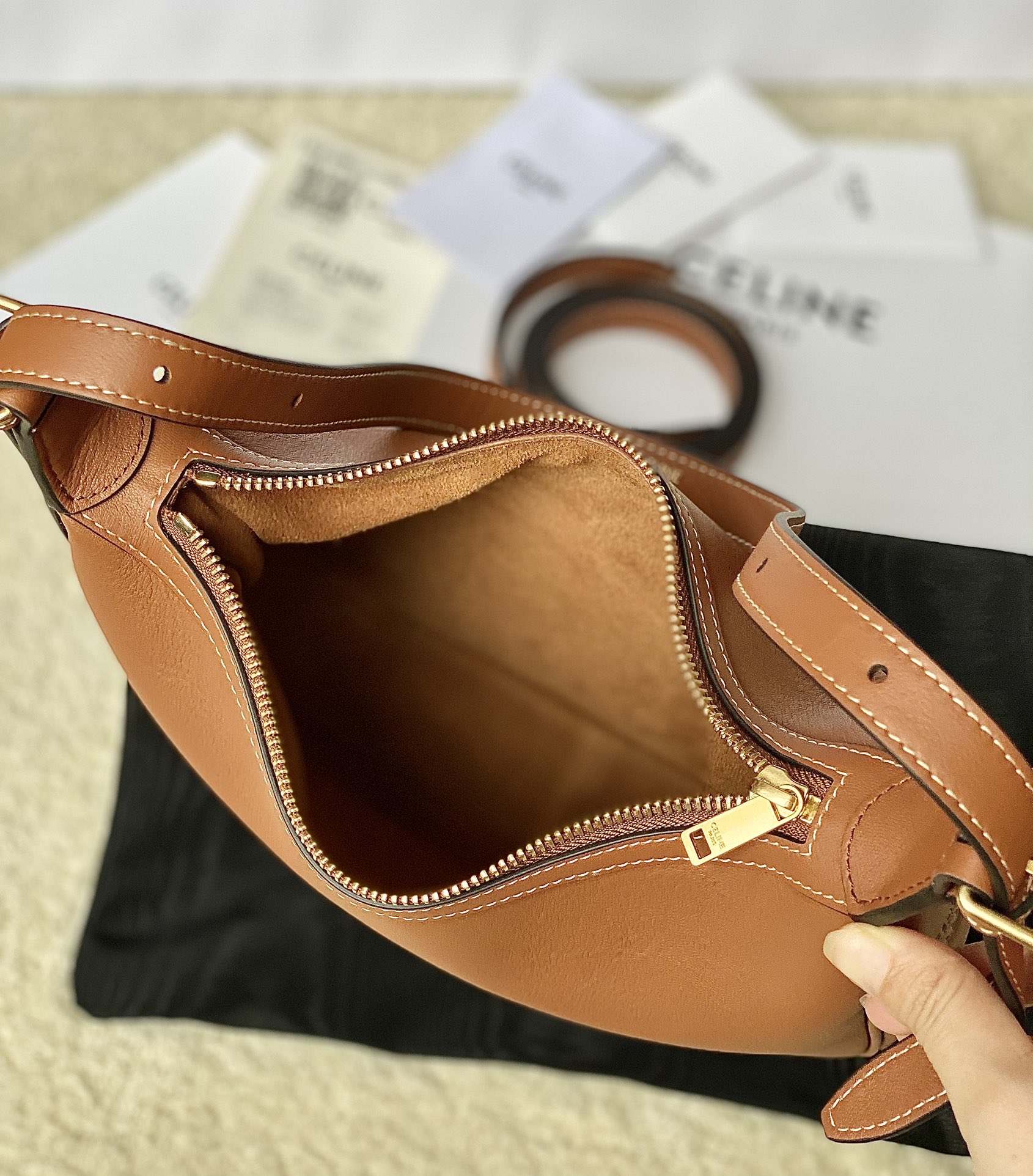 Ce**e small heloÏse bag cuir triomphe