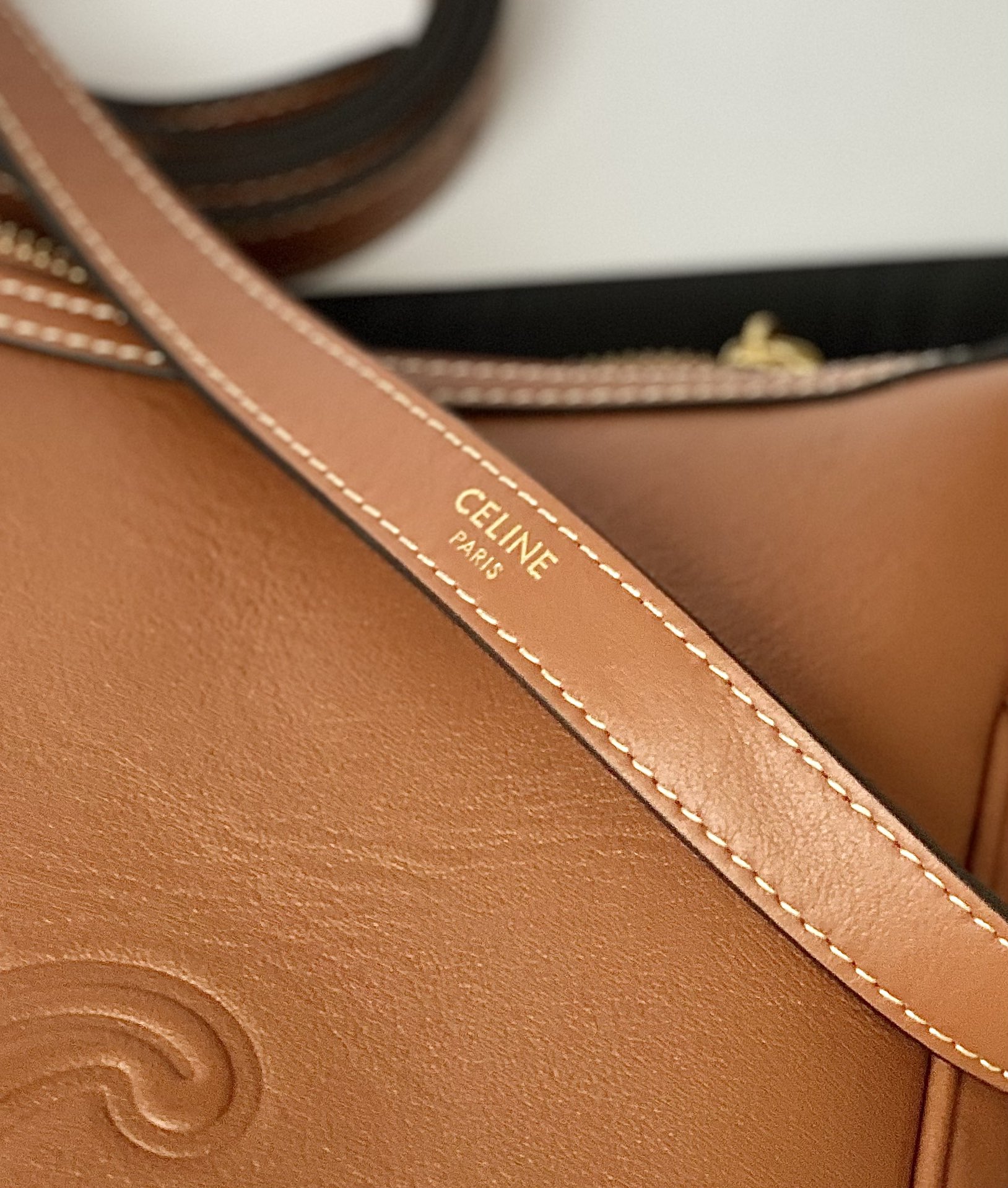 Ce**e small heloÏse bag cuir triomphe