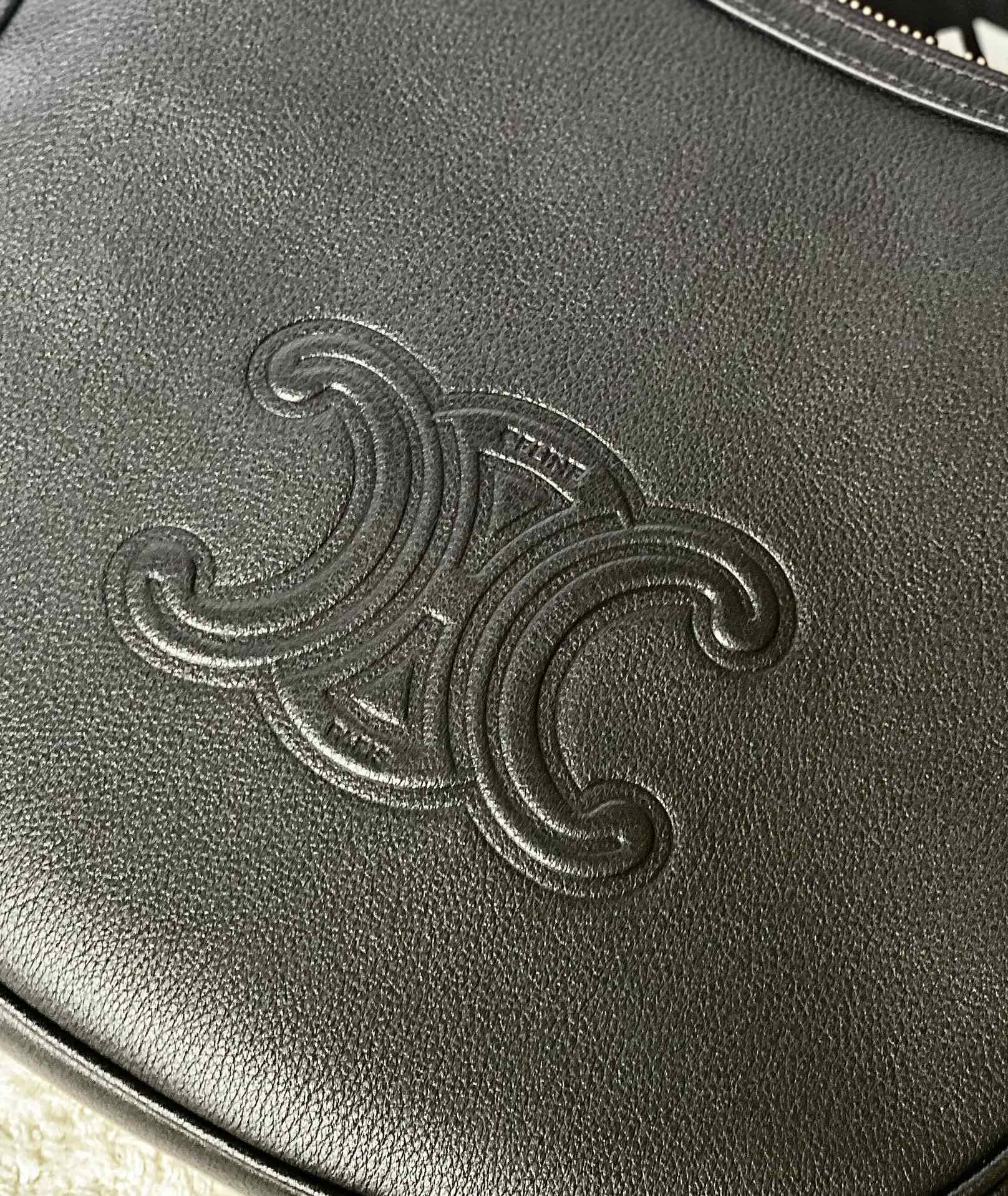 Ce**e small heloÏse bag cuir triomphe